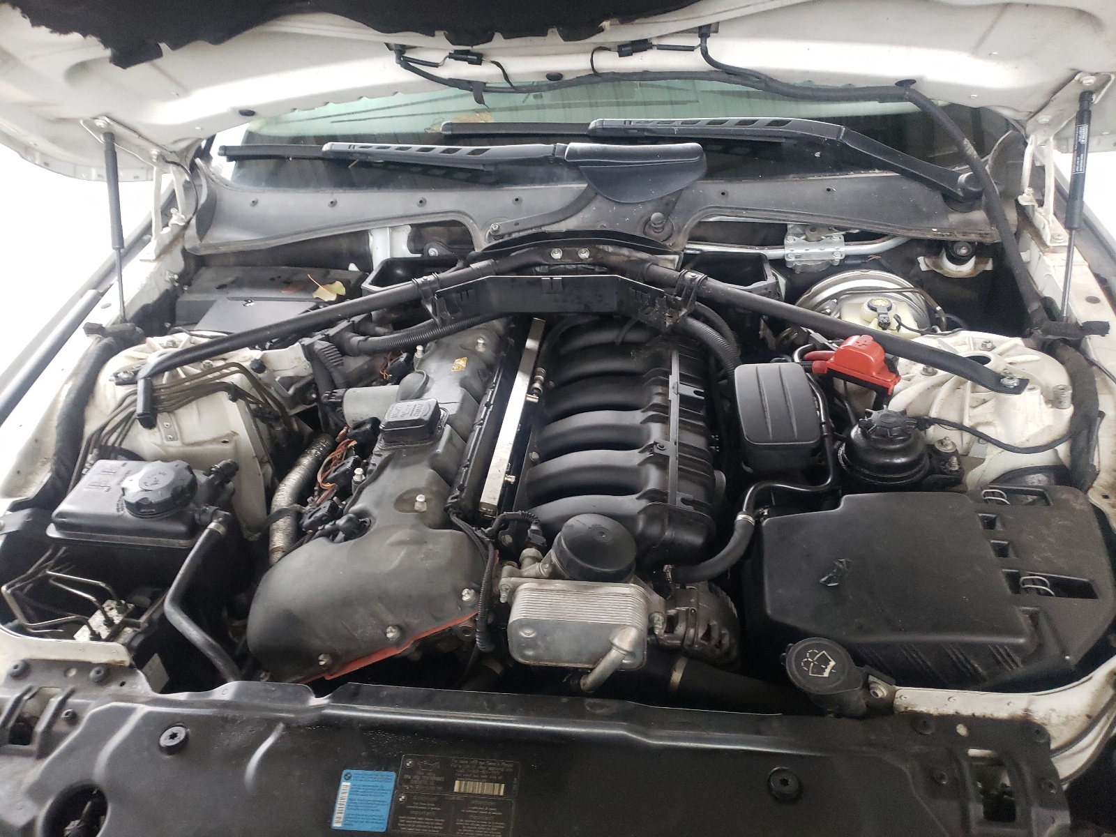 Photo 7 from auction – 2006 BMW 525 I with VIN WBANE53516CK84478