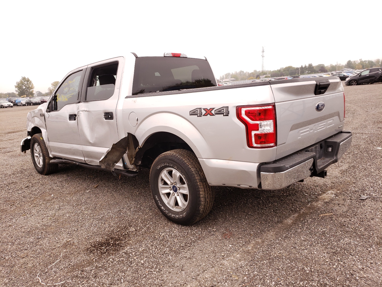 Photo 3 from auction – 2019 FORD F150 SUPER with VIN 1FTEW1EP6KFB67611