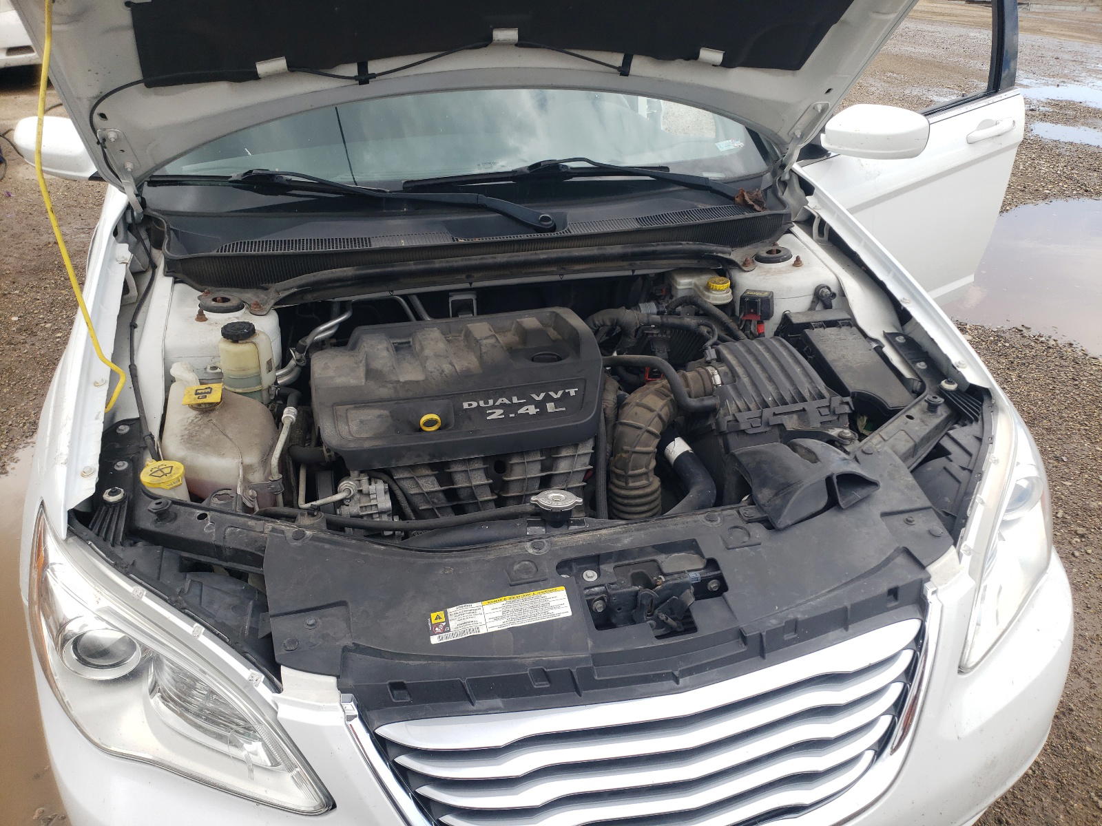 Photo 7 from auction – 2013 CHRYSLER 200 TOURIN with VIN 1C3CCBBB2DN575213