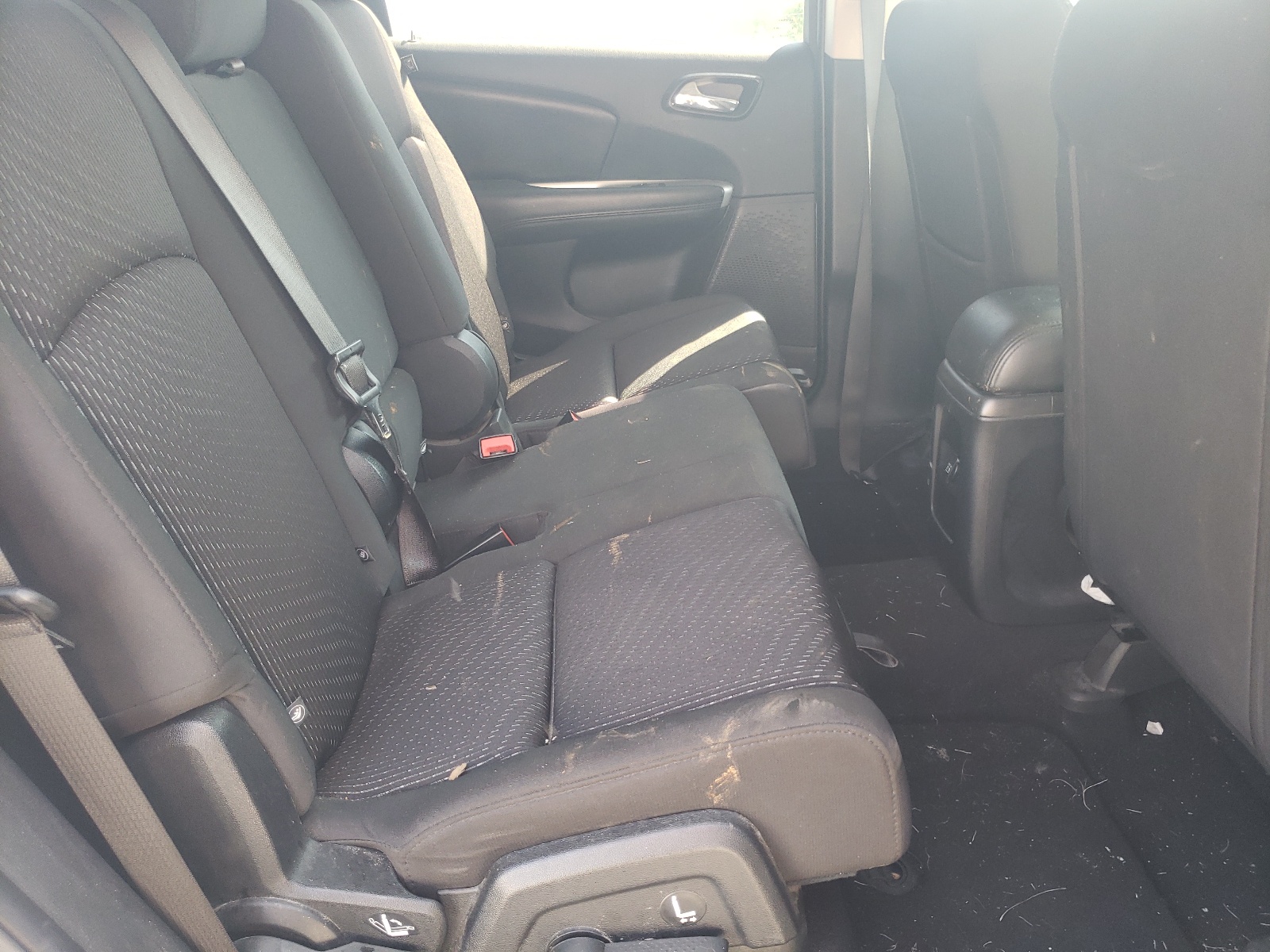 Photo 6 from auction – 2018 DODGE JOURNEY SE with VIN 3C4PDCABXJT243341