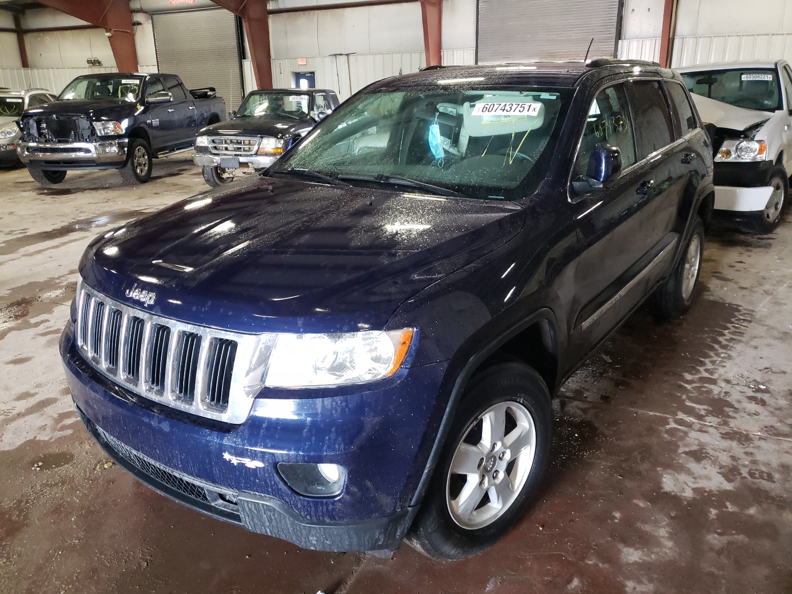 Photo 2 from auction – 2013 JEEP GRAND CHER with VIN 1C4RJFAG7DC625874