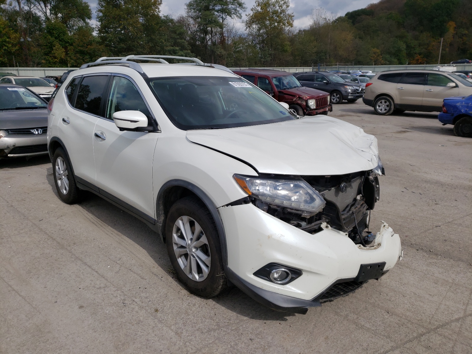 صورة رقم 1 من المزاد - 2016 NISSAN ROGUE S مع VIN KNMAT2MV7GP682129