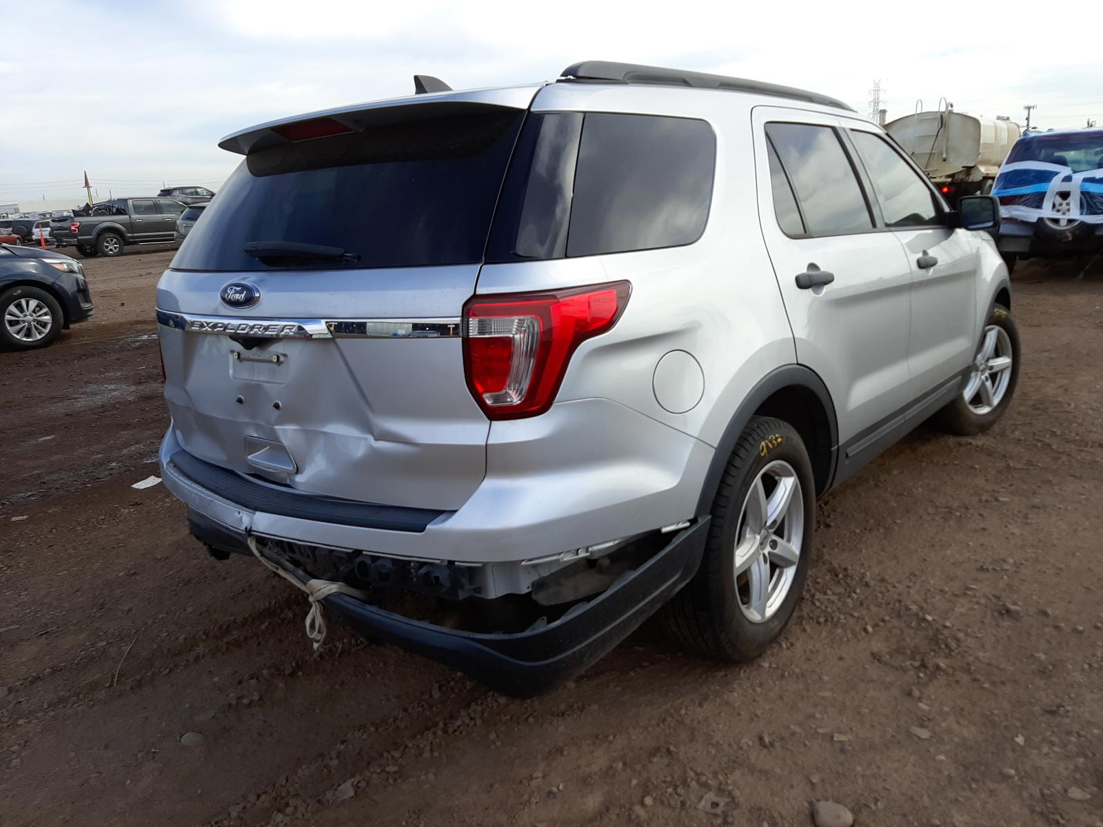 Photo 4 from auction – 2018 FORD EXPLORER with VIN 1FM5K7B87JGA98430