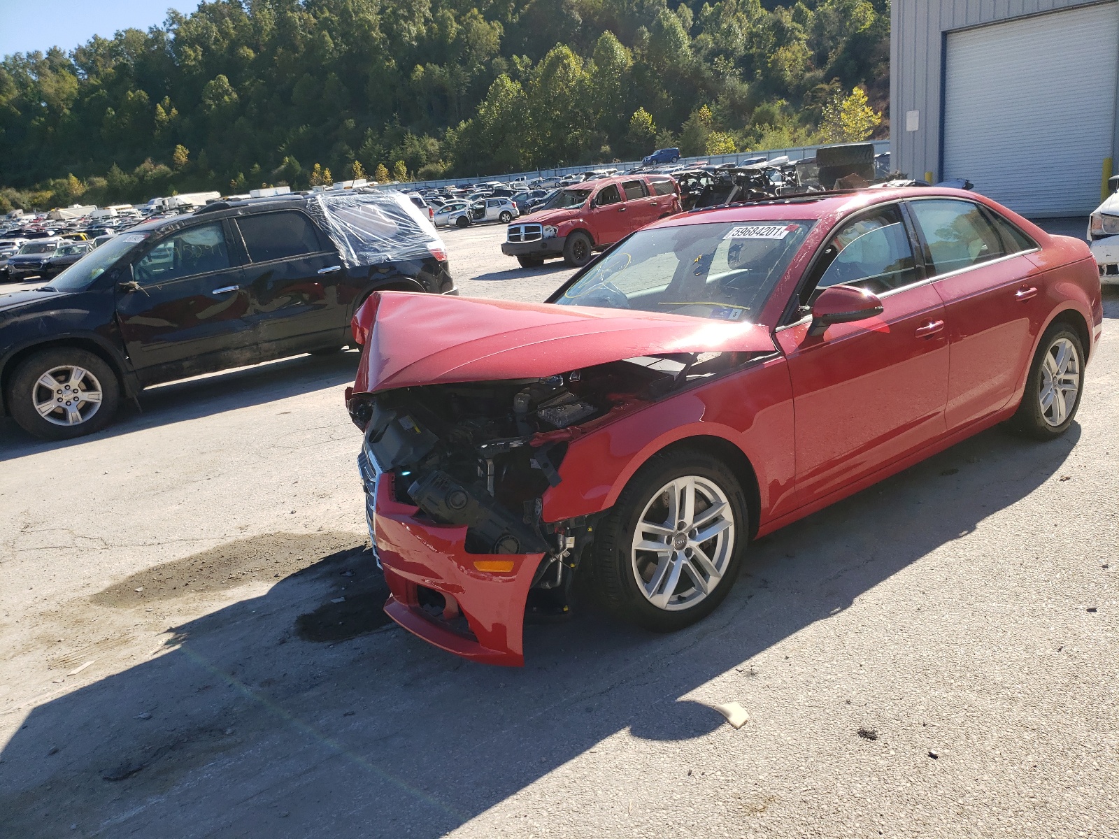 Photo 2 from auction – 2017 AUDI A4 PREMIUM with VIN WAUANAF41HN020520