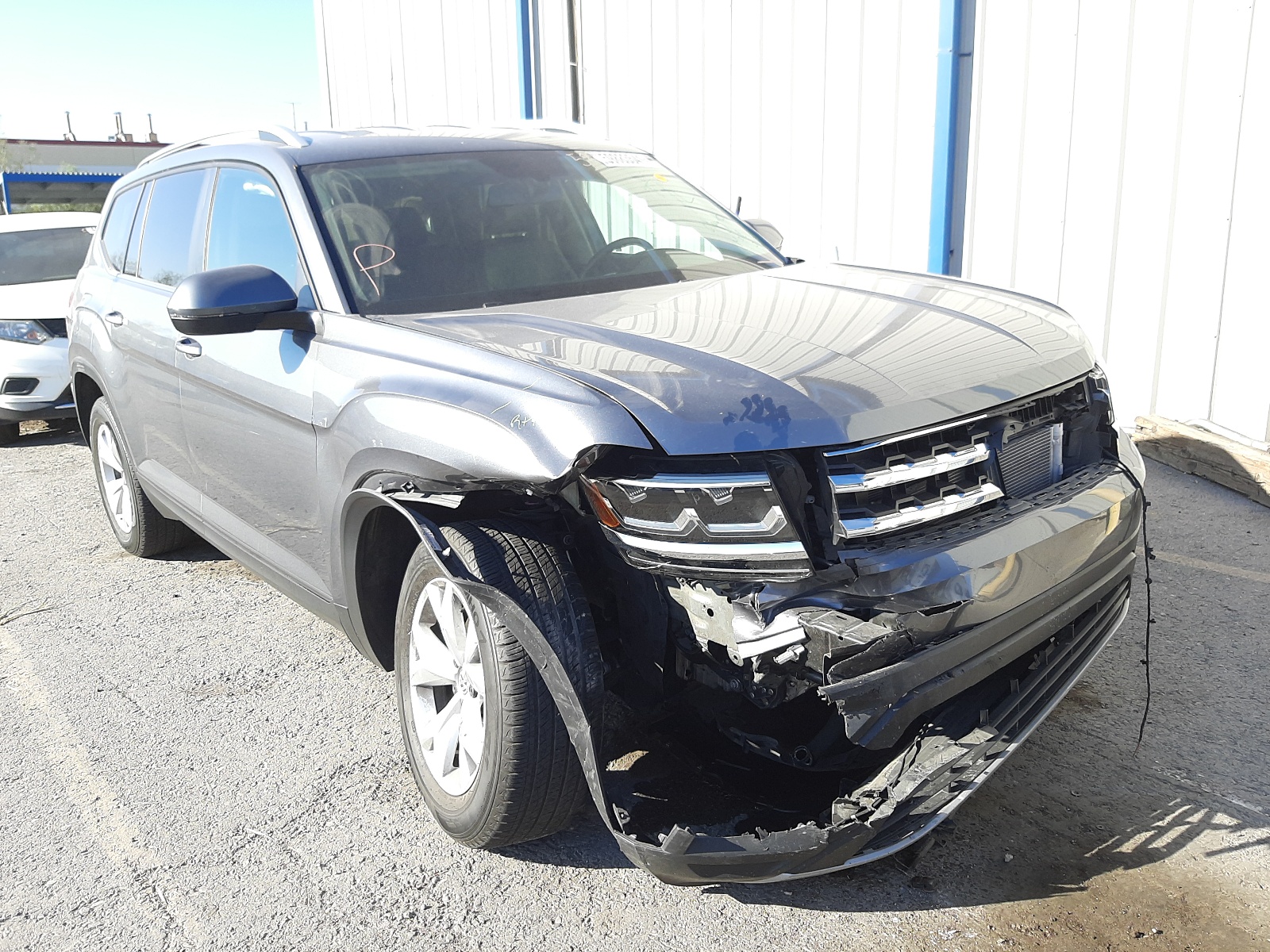 VOLKSWAGEN ATLAS SE 2019 with VIN 1V2DR2CA2KC524211 - Photo from auction