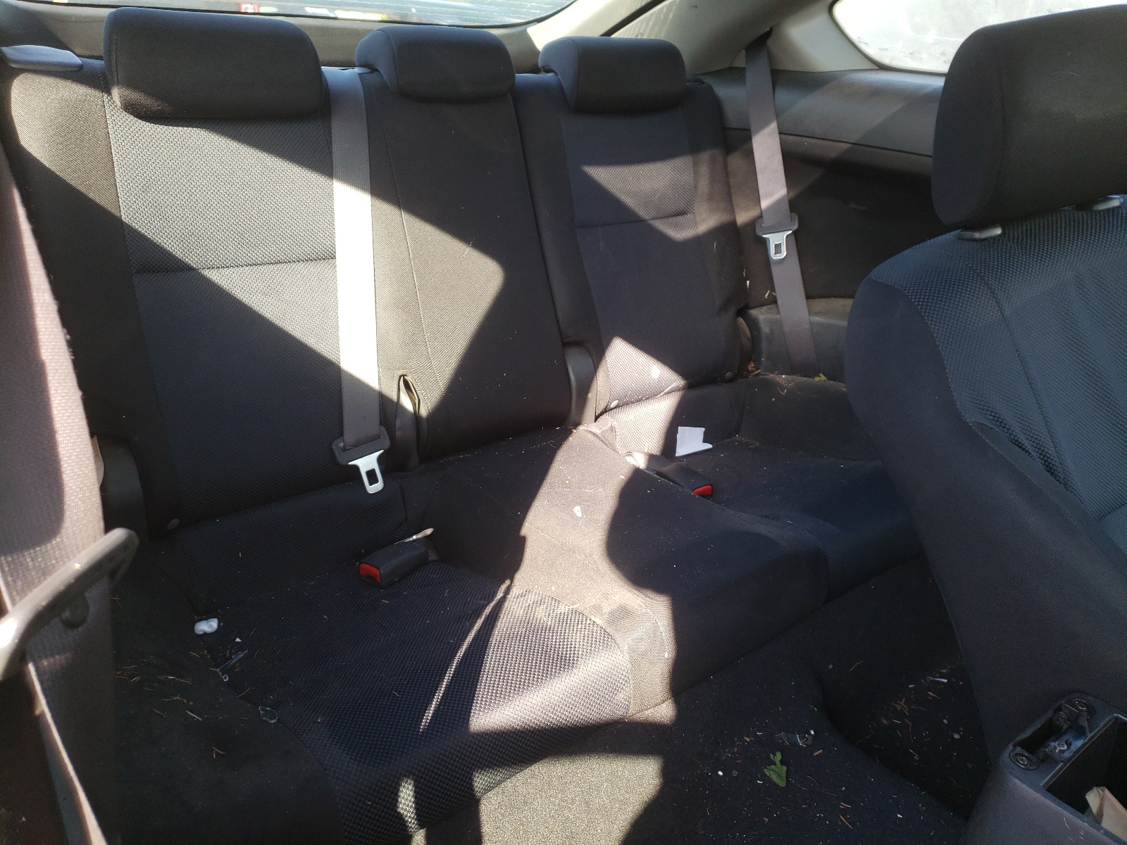 Photo 6 from auction – 2006 TOYOTA SCION TC with VIN JTKDE177060094460