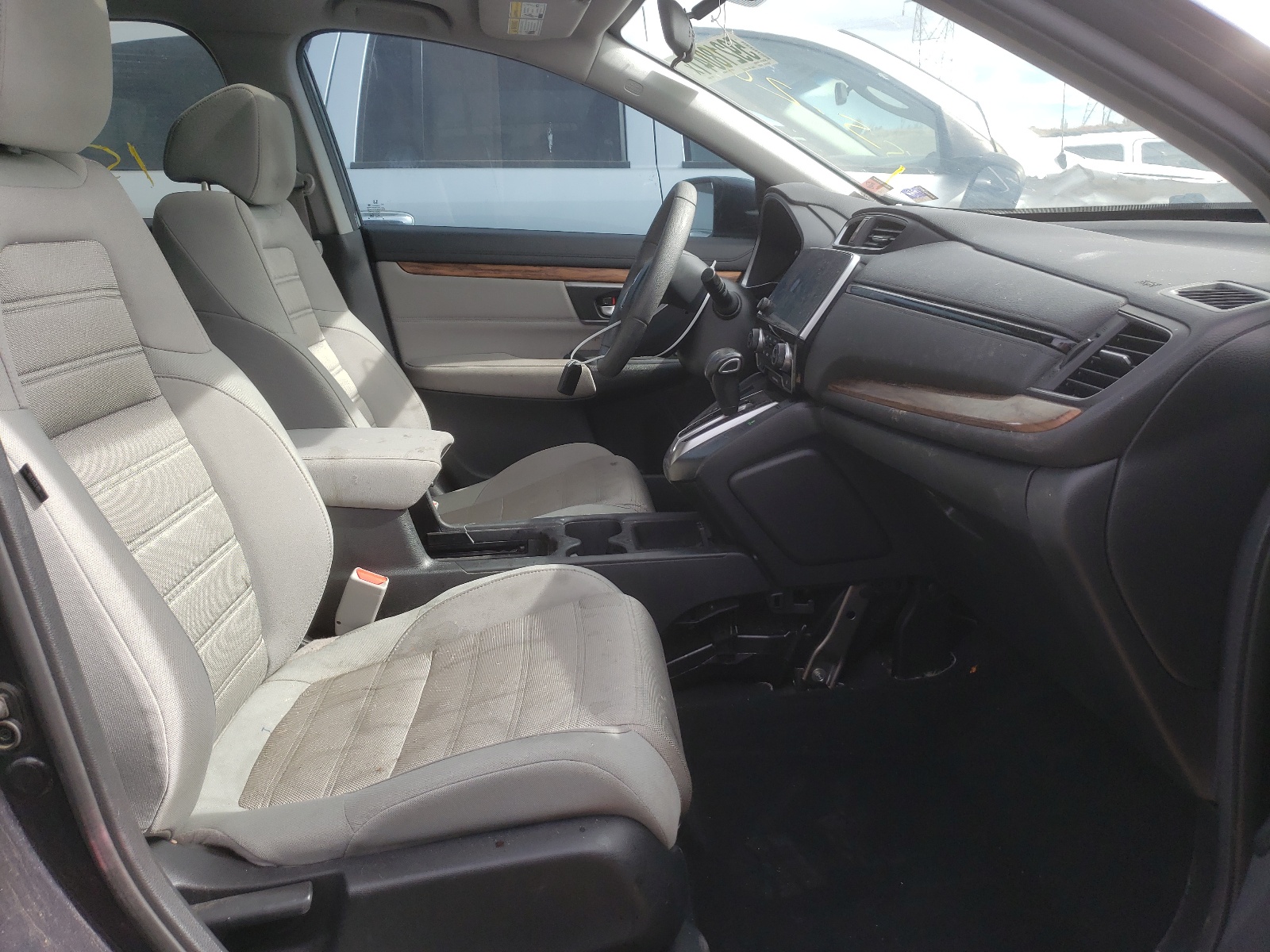 Photo 5 from auction – 2017 HONDA CR-V EX with VIN 2HKRW2H57HH664408