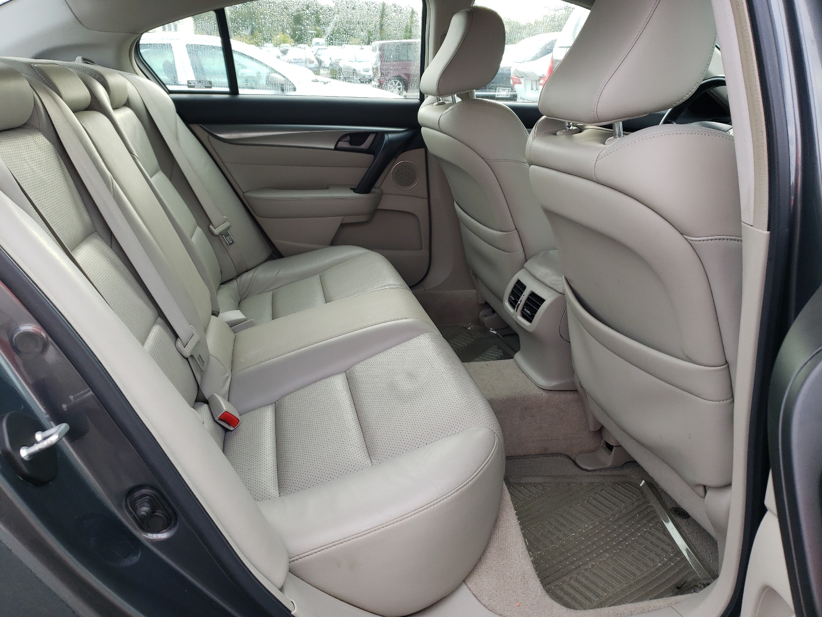 Photo 6 from auction – 2009 ACURA TL with VIN 19UUA86509A003022