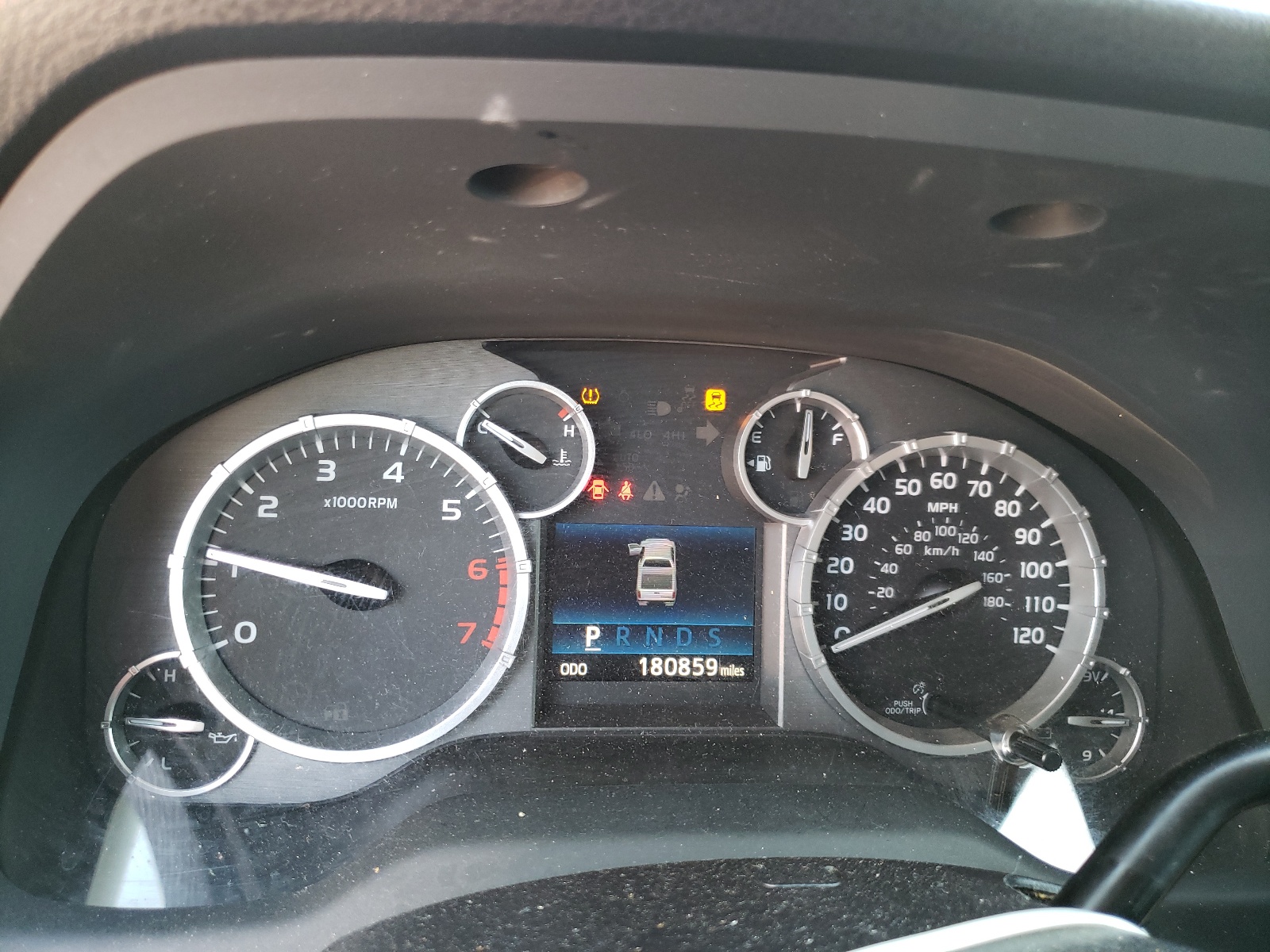 Photo 8 from auction – 2014 TOYOTA TUNDRA DOU with VIN 5TFRM5F18EX080333