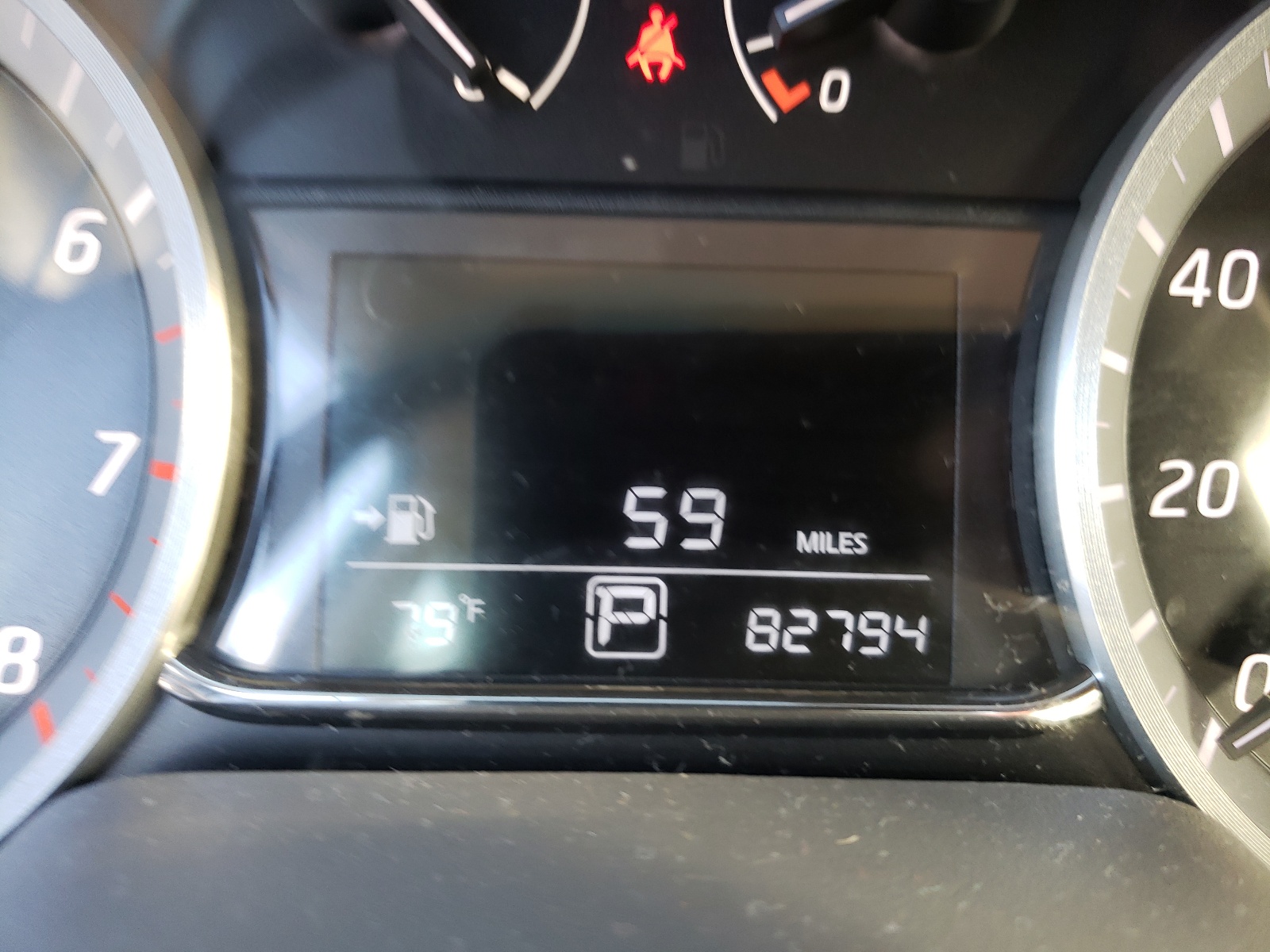 Photo 8 from auction – 2014 NISSAN SENTRA S with VIN 3N1AB7AP2EL683027