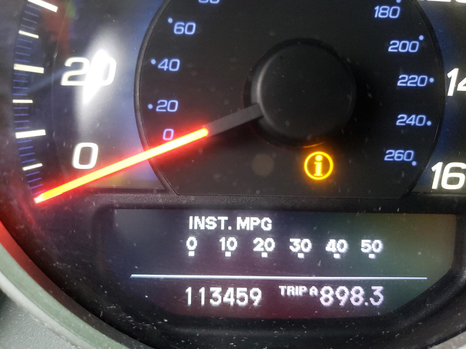 Photo 8 from auction – 2008 ACURA RL with VIN JH4KB16668C003403