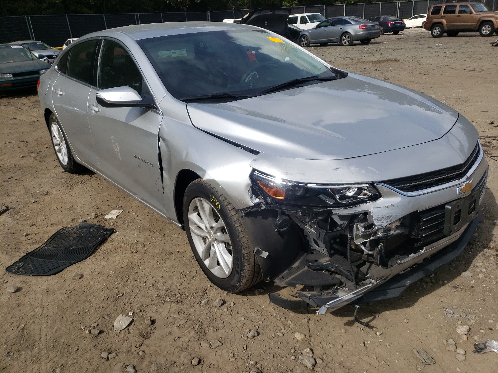 Photo 9 from auction – 2018 CHEVROLET MALIBU LT with VIN 1G1ZD5ST8JF267555