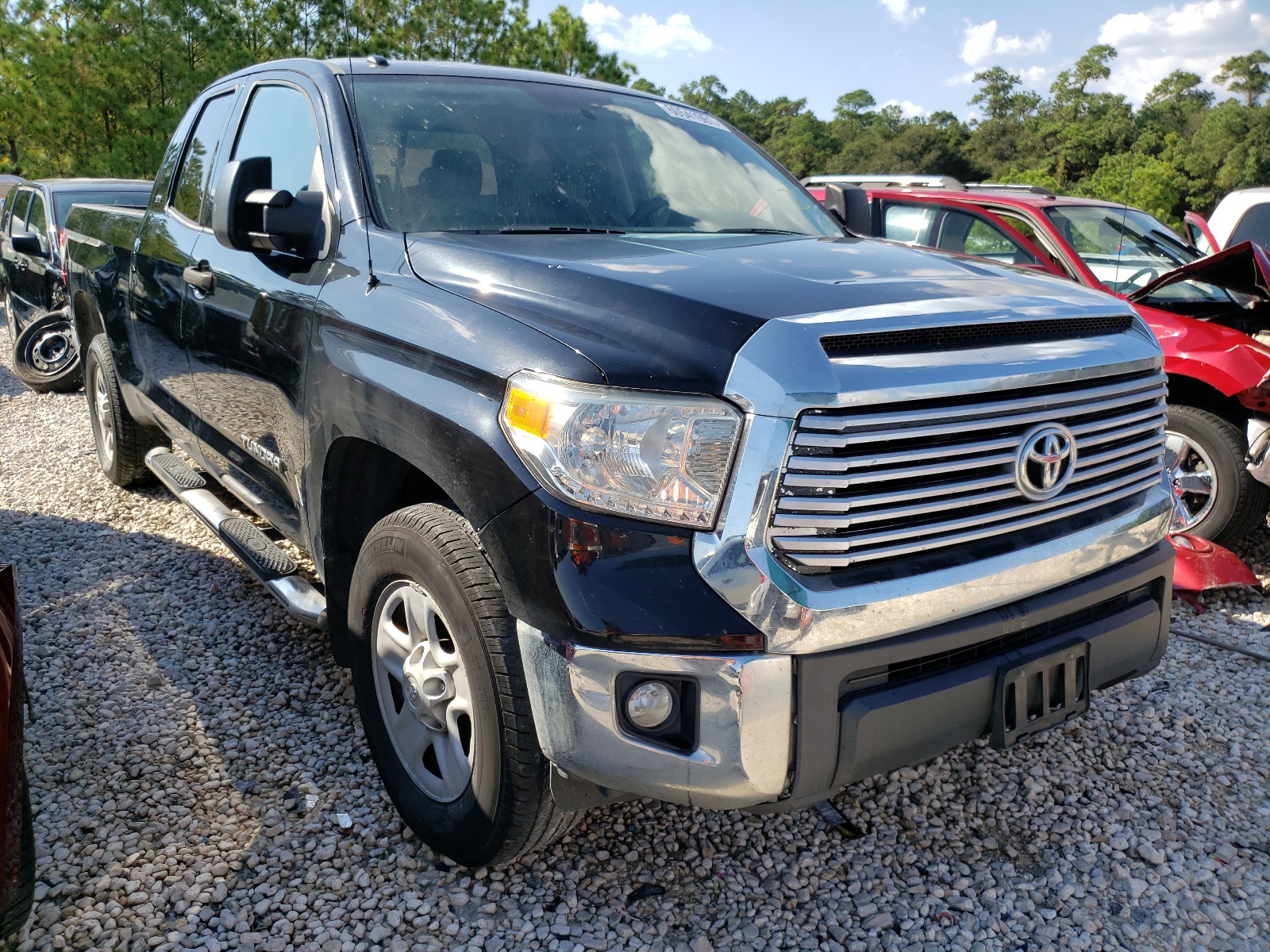 TOYOTA TUNDRA DOU 2014 with VIN 5TFRM5F18EX080333 - Photo from auction