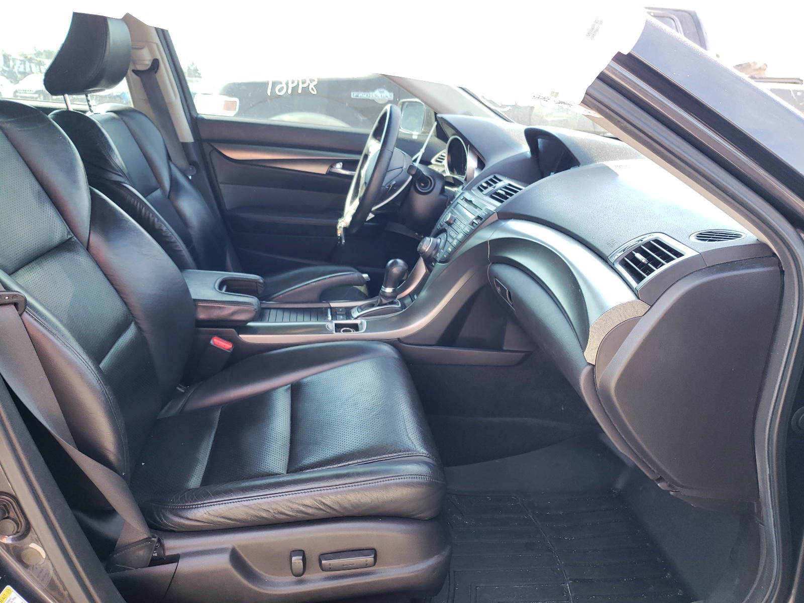 Photo 5 from auction – 2012 ACURA TL with VIN 19UUA8F57CA007639