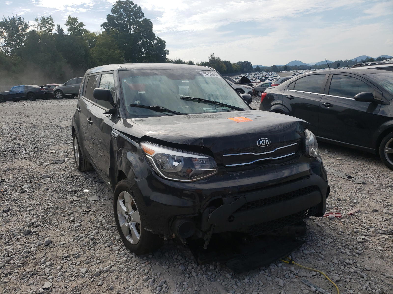 KIA SOUL 2017 with VIN KNDJN2A2XH7887451 - Photo from auction