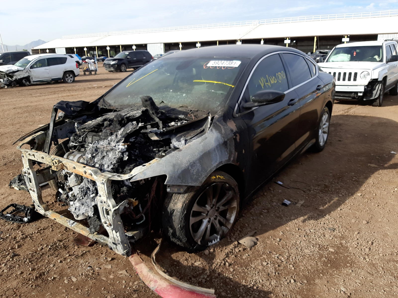 Photo 2 from auction – 2016 CHRYSLER 200 LIMITE with VIN 1C3CCCAB7GN164868