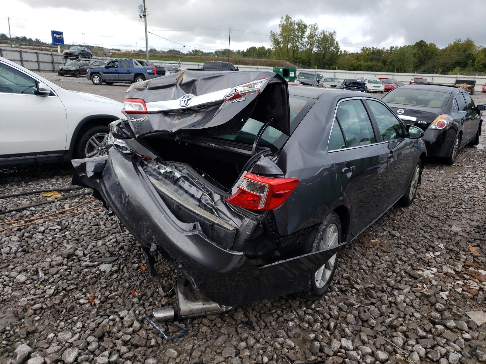 Photo 4 from auction – 2014 TOYOTA CAMRY L with VIN 4T4BF1FK2ER434900