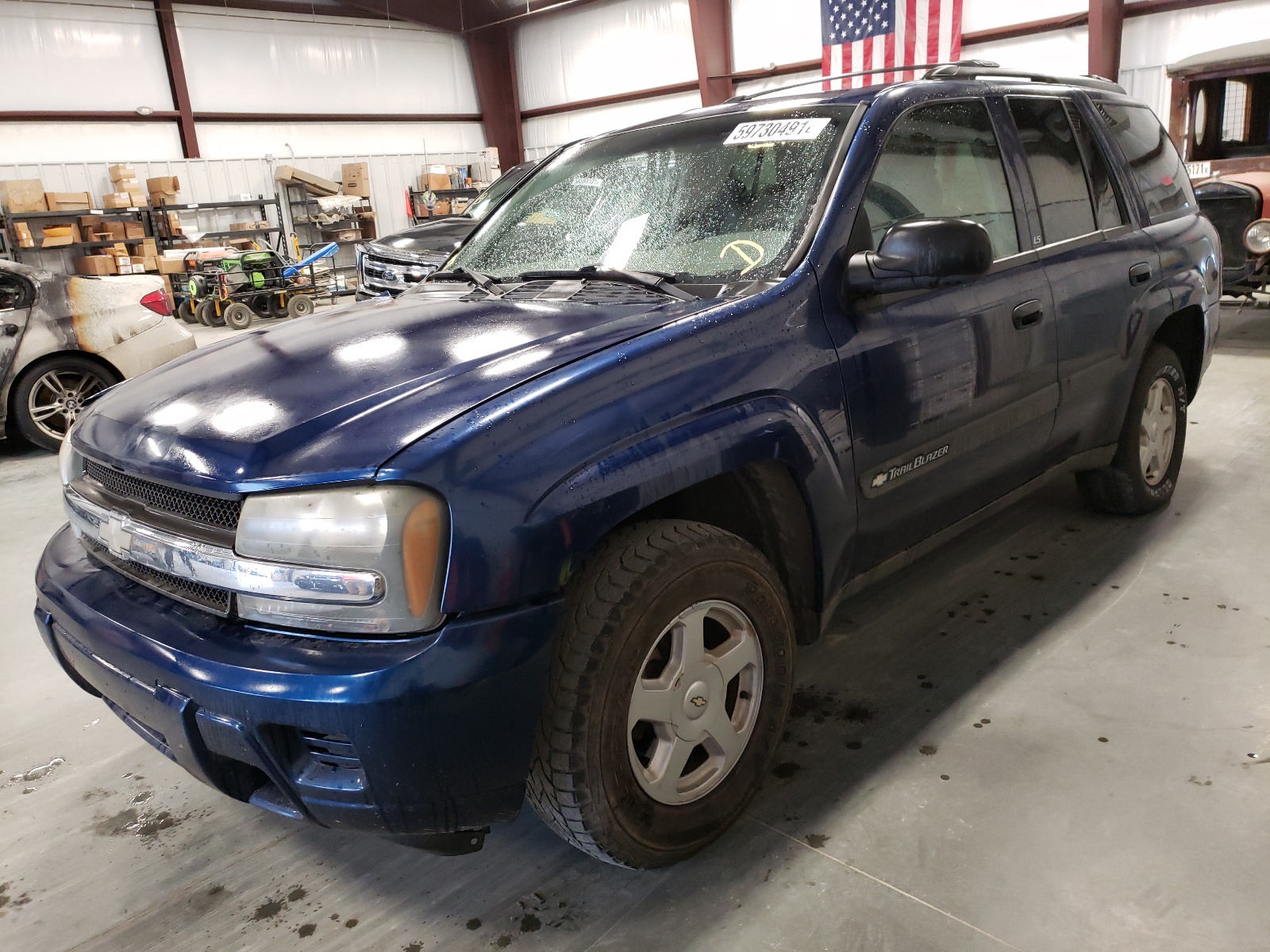 Photo 2 from auction – 2003 CHEVROLET TRAILBLAZE with VIN 1GNDS13S732135989