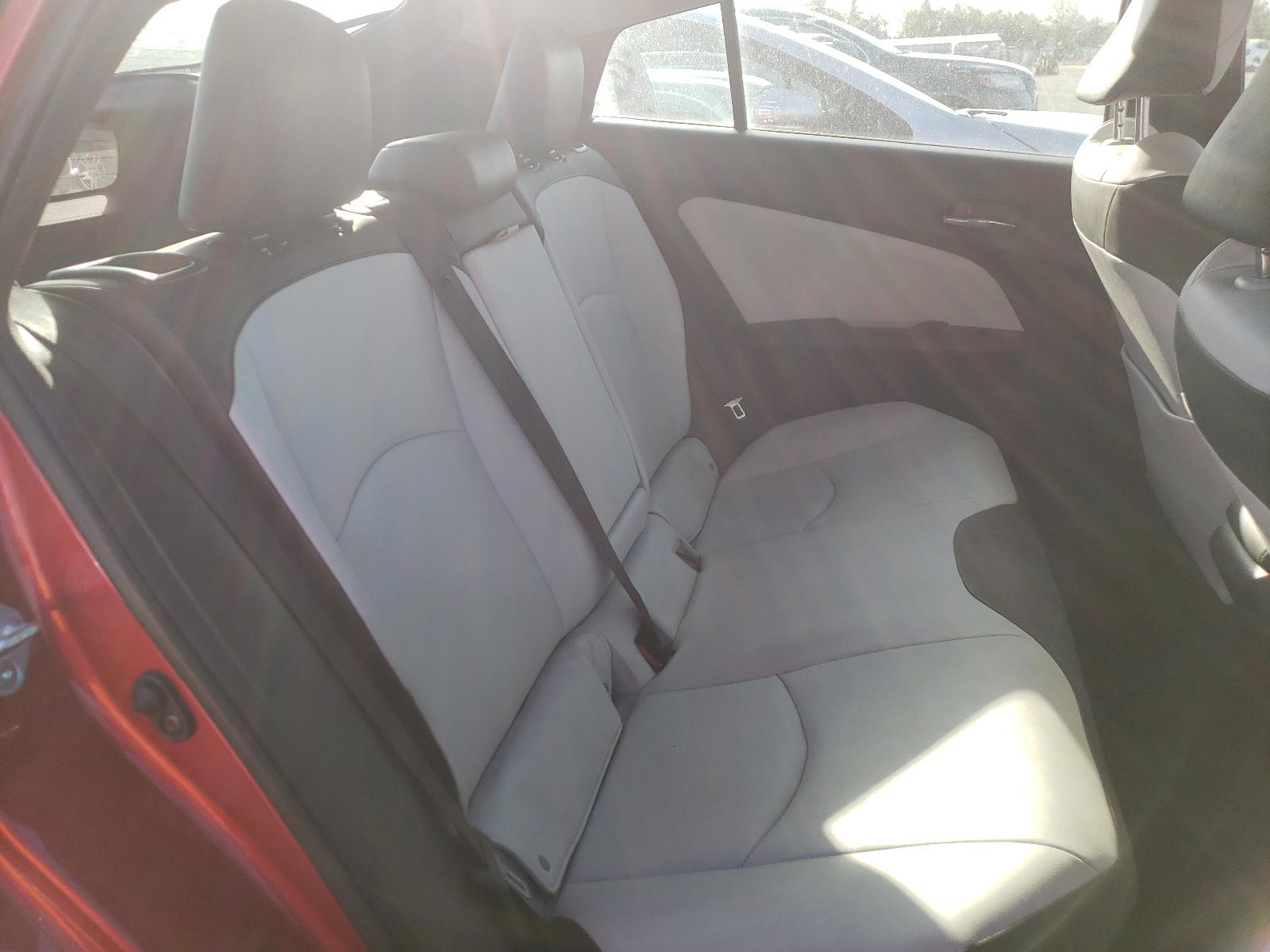 Photo 6 from auction – 2016 TOYOTA PRIUS with VIN JTDKARFU1G3511049