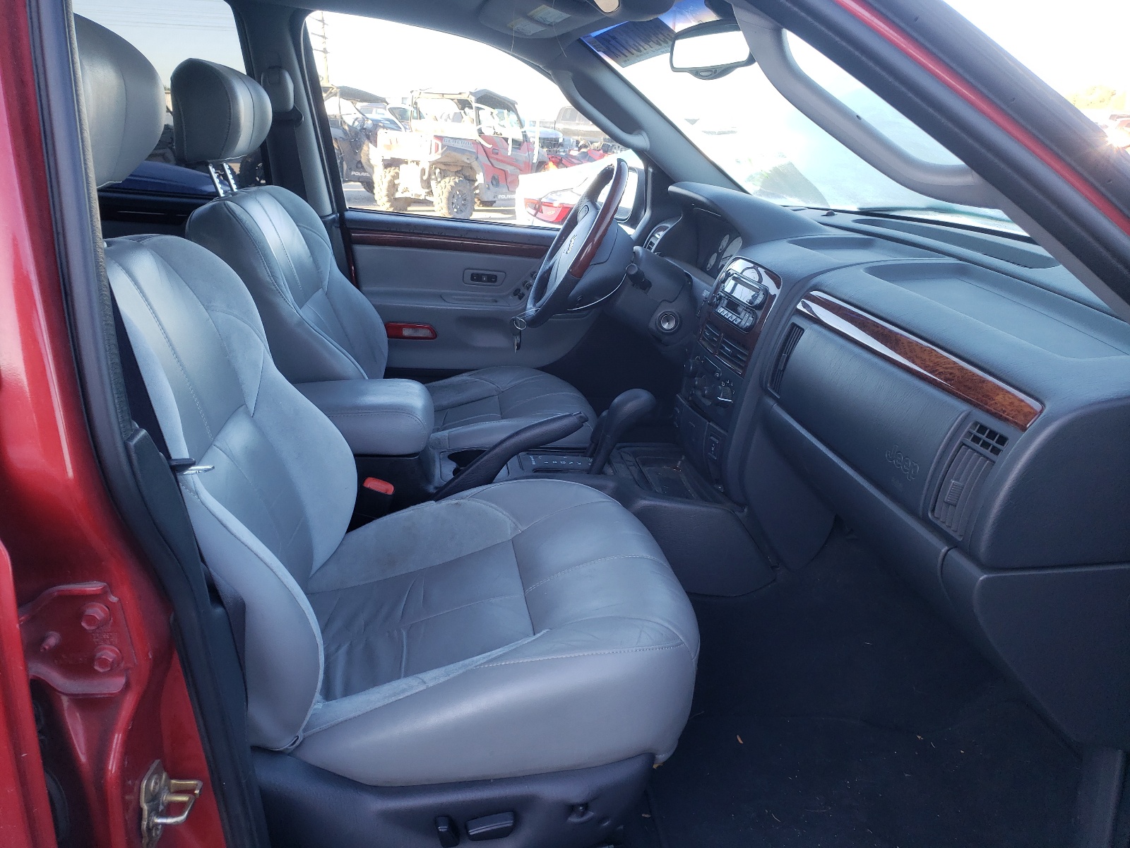 Photo 5 from auction – 2002 JEEP GRAND CHER with VIN 1J8GW68JX2C308896