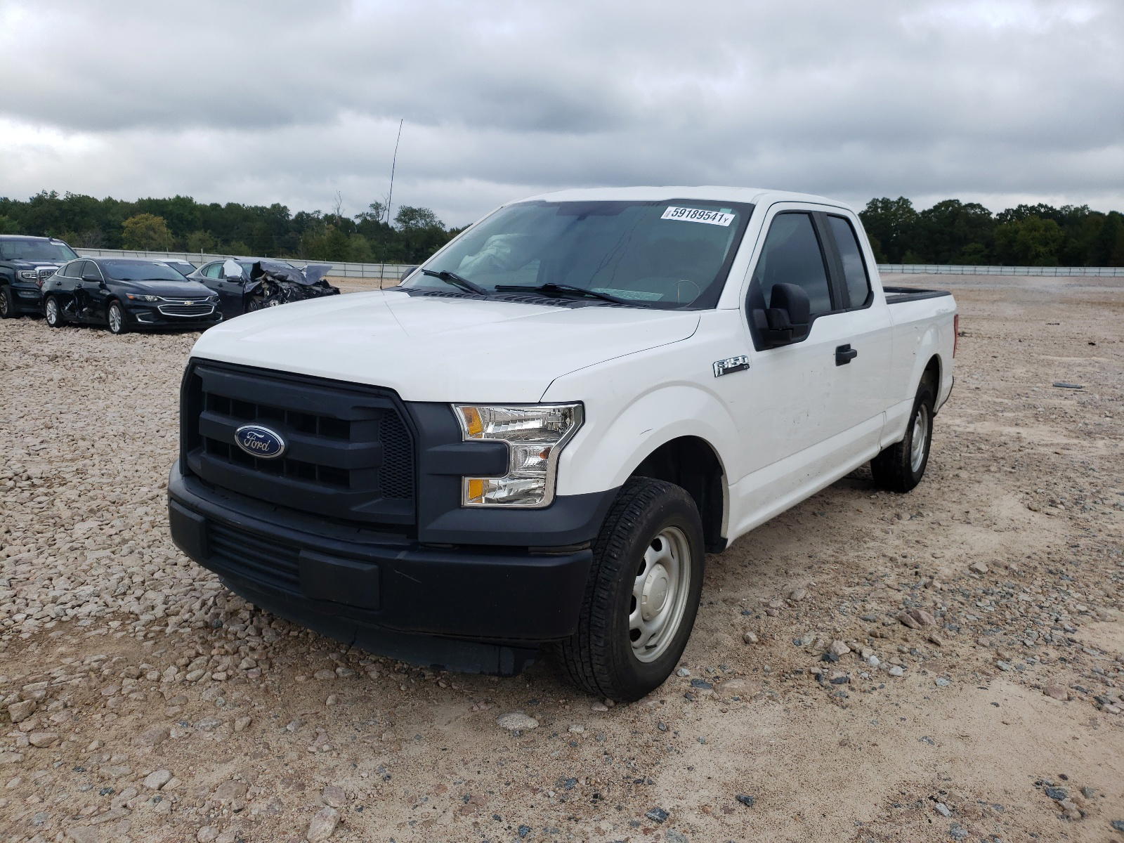 Photo 2 from auction – 2016 FORD F150 SUPER with VIN 1FTEX1C80GFC16348