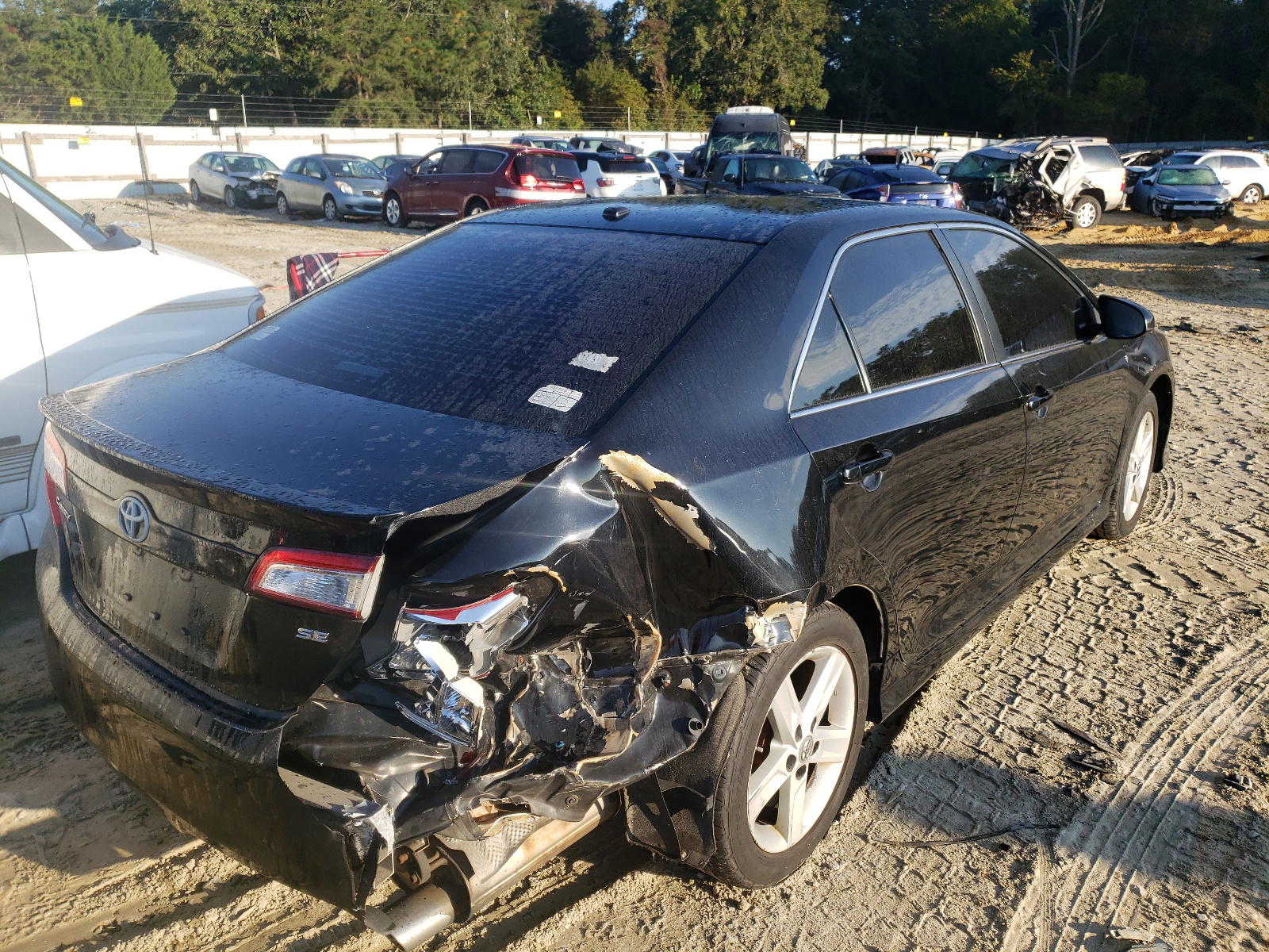Photo 4 from auction – 2012 TOYOTA CAMRY BASE with VIN 4T1BF1FK6CU080936