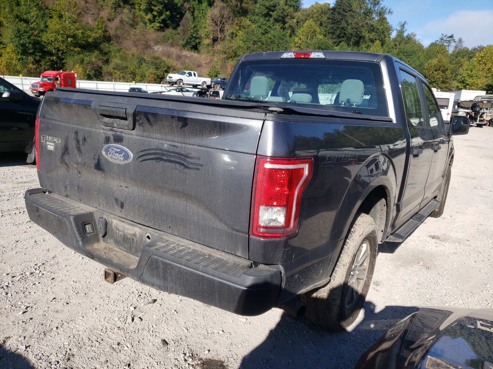 Zdjęcie 4 z aukcji – 2016 FORD F150 SUPER z VIN 1FTEW1EP2GFD37941