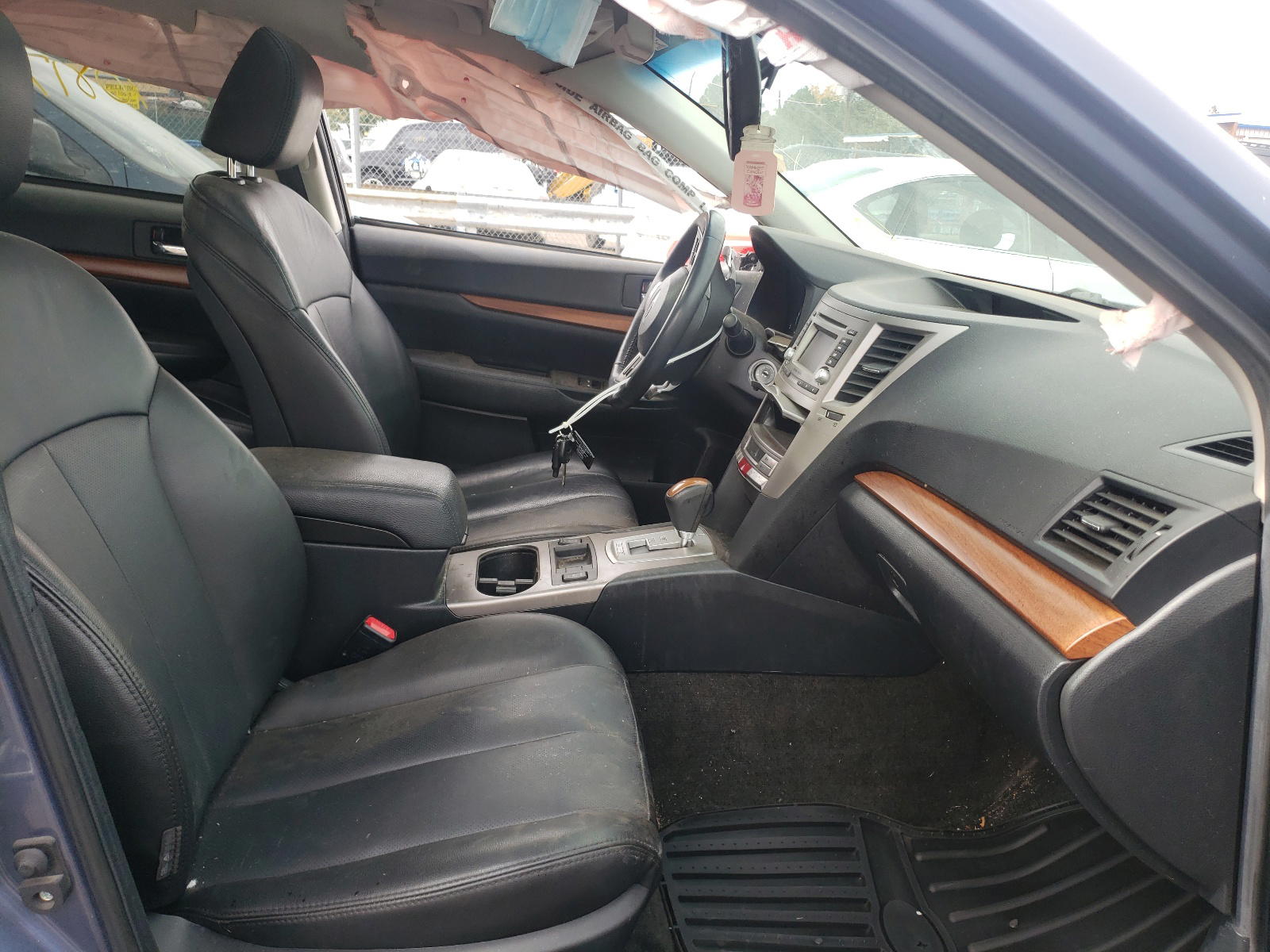 Photo 5 from auction – 2013 SUBARU OUTBACK 2. with VIN 4S4BRCKCXD3216347