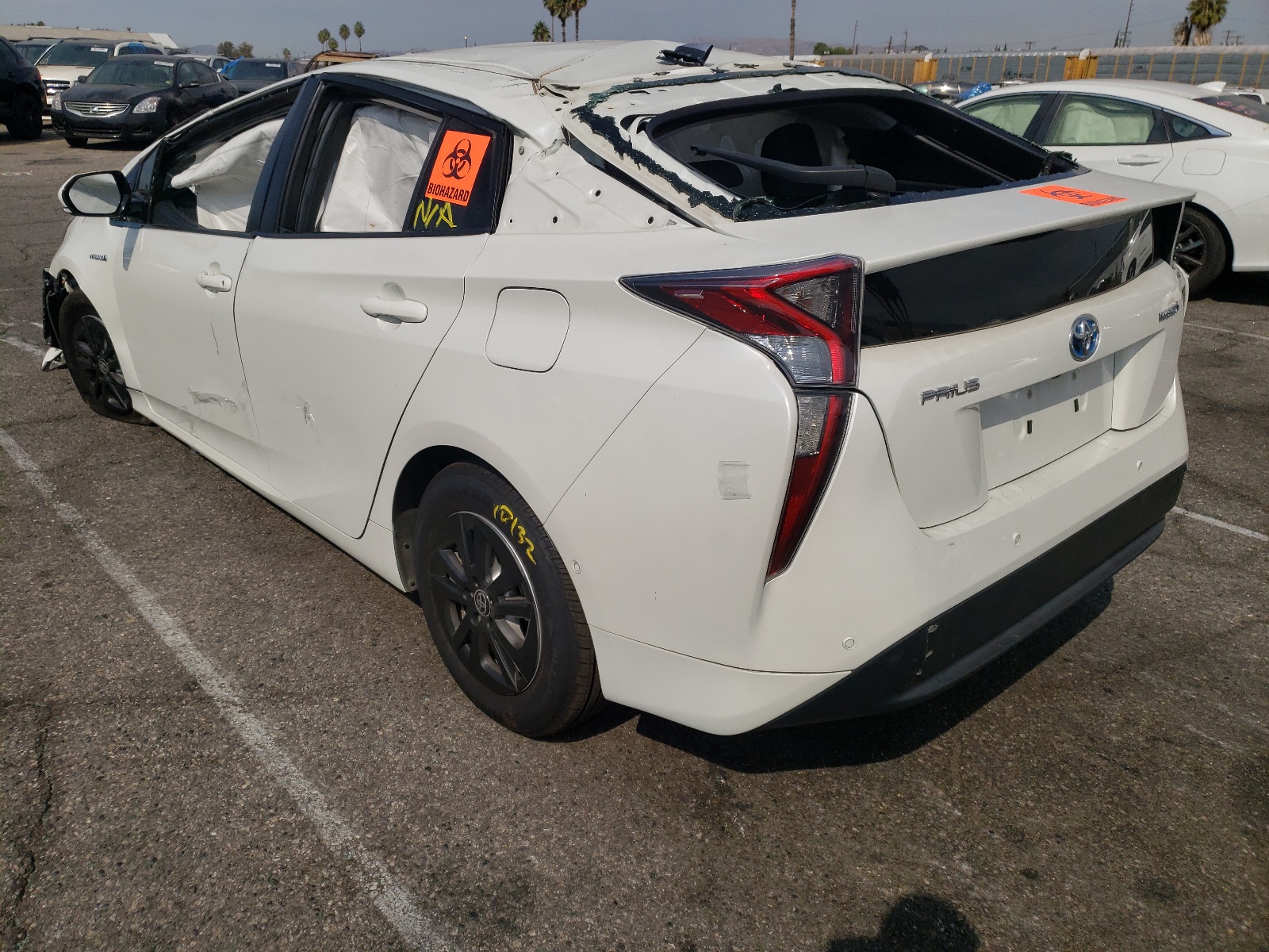 Photo 3 from auction – 2018 TOYOTA PRIUS with VIN JTDKBRFU4J3060347