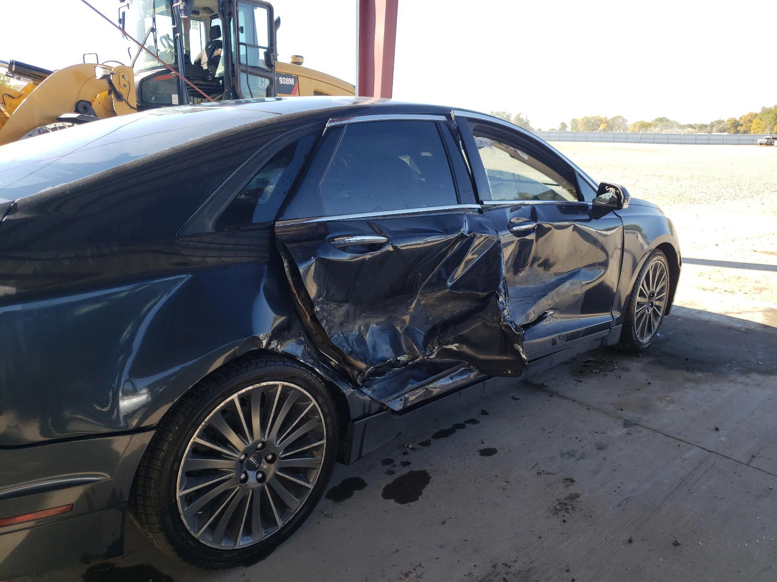 Photo 9 from auction – 2013 LINCOLN MKZ with VIN 3LN6L2J98DR806213