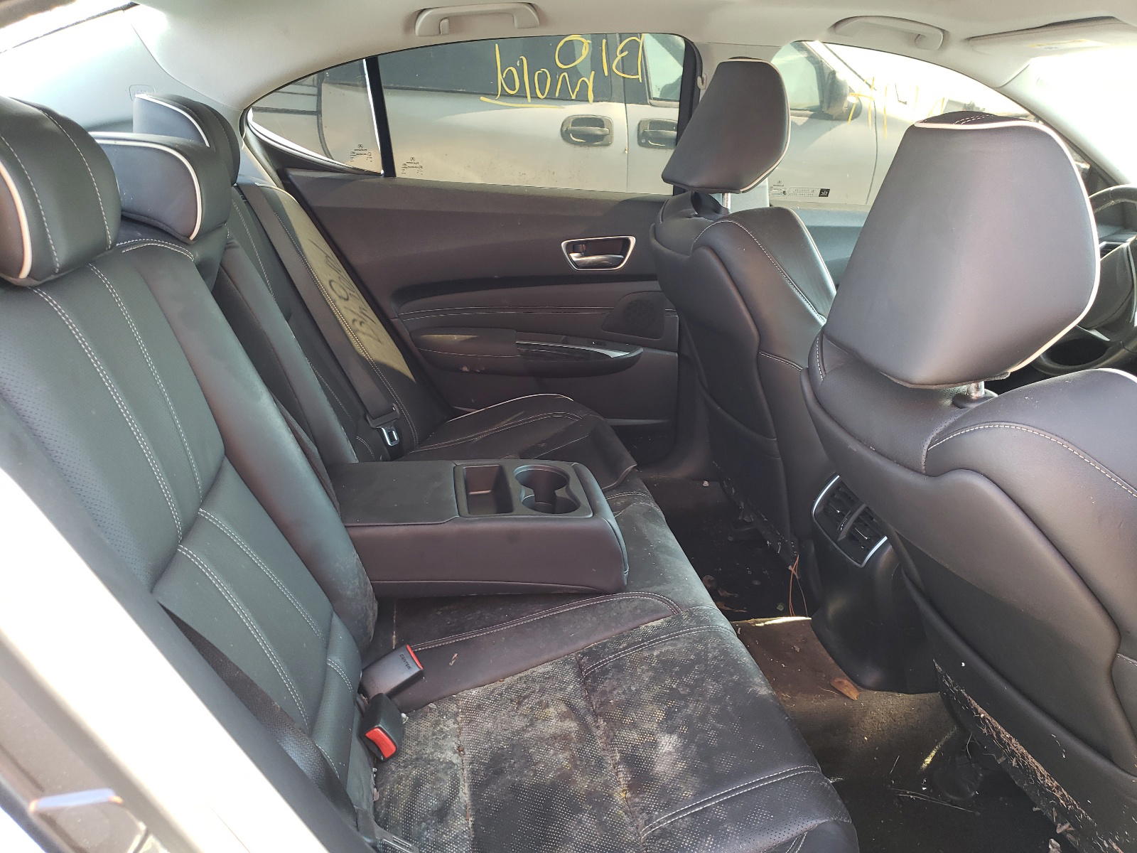 Photo 6 from auction – 2018 ACURA TLX TECH with VIN 19UUB2F53JA003790