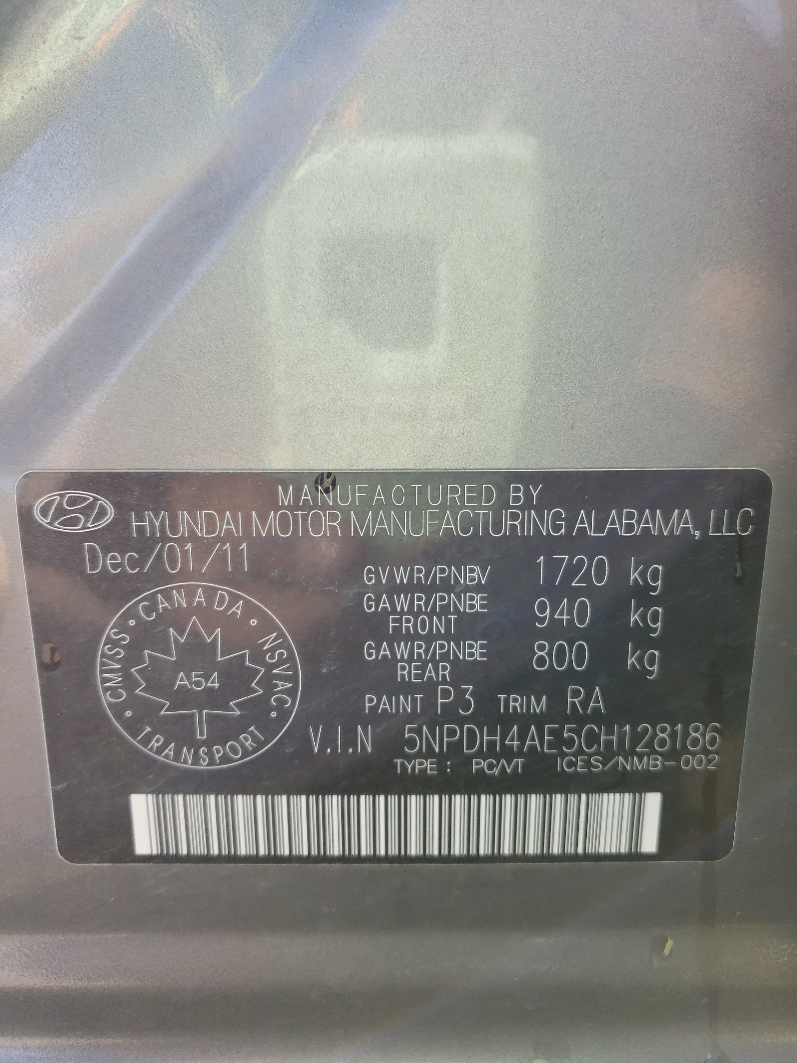 Photo 10 from auction – 2012 HYUNDAI ELANTRA GL with VIN 5NPDH4AE5CH128186