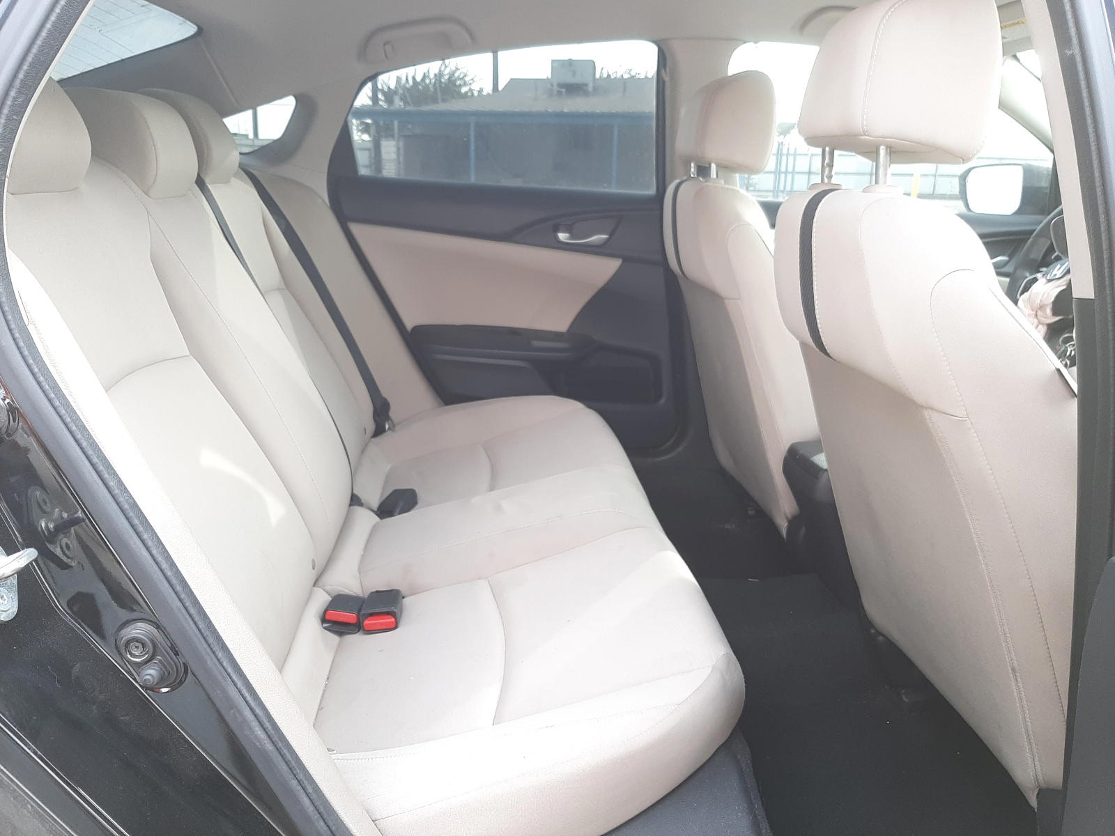 Photo 6 from auction – 2016 HONDA CIVIC LX with VIN 2HGFC2F52GH506520