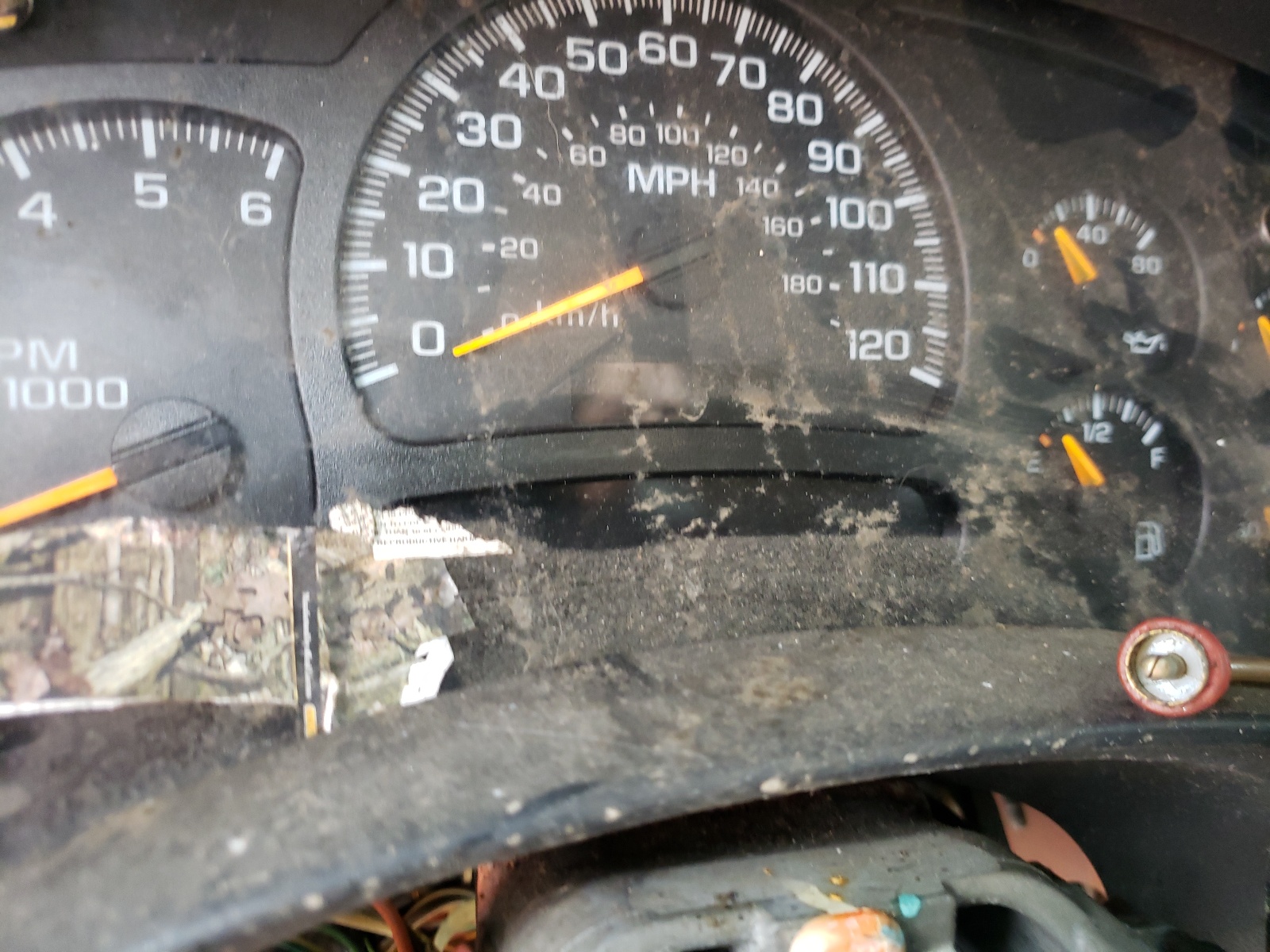 Photo 8 from auction – 2005 CHEVROLET AVALANCHE with VIN 3GNEC12Z85G153265
