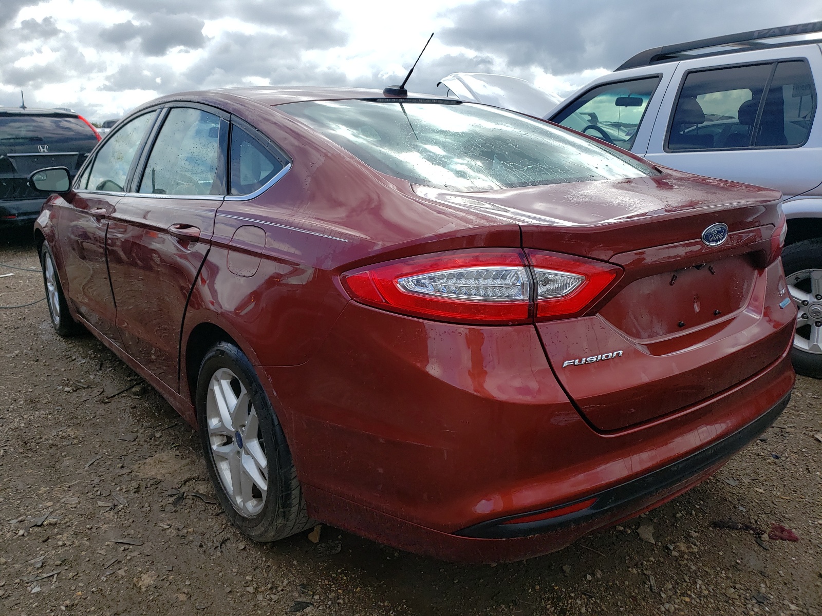 Photo 3 from auction – 2014 FORD FUSION SE with VIN 3FA6P0HD5ER231762