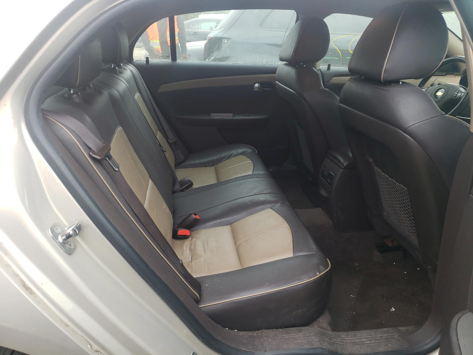 Photo 6 from auction – 2011 CHEVROLET MALIBU with VIN 1G1ZE5E15BF266257