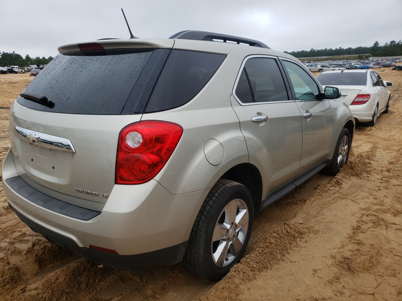 Photo 4 from auction – 2014 CHEVROLET EQUINOX LT with VIN 2GNALBEK1E6338836