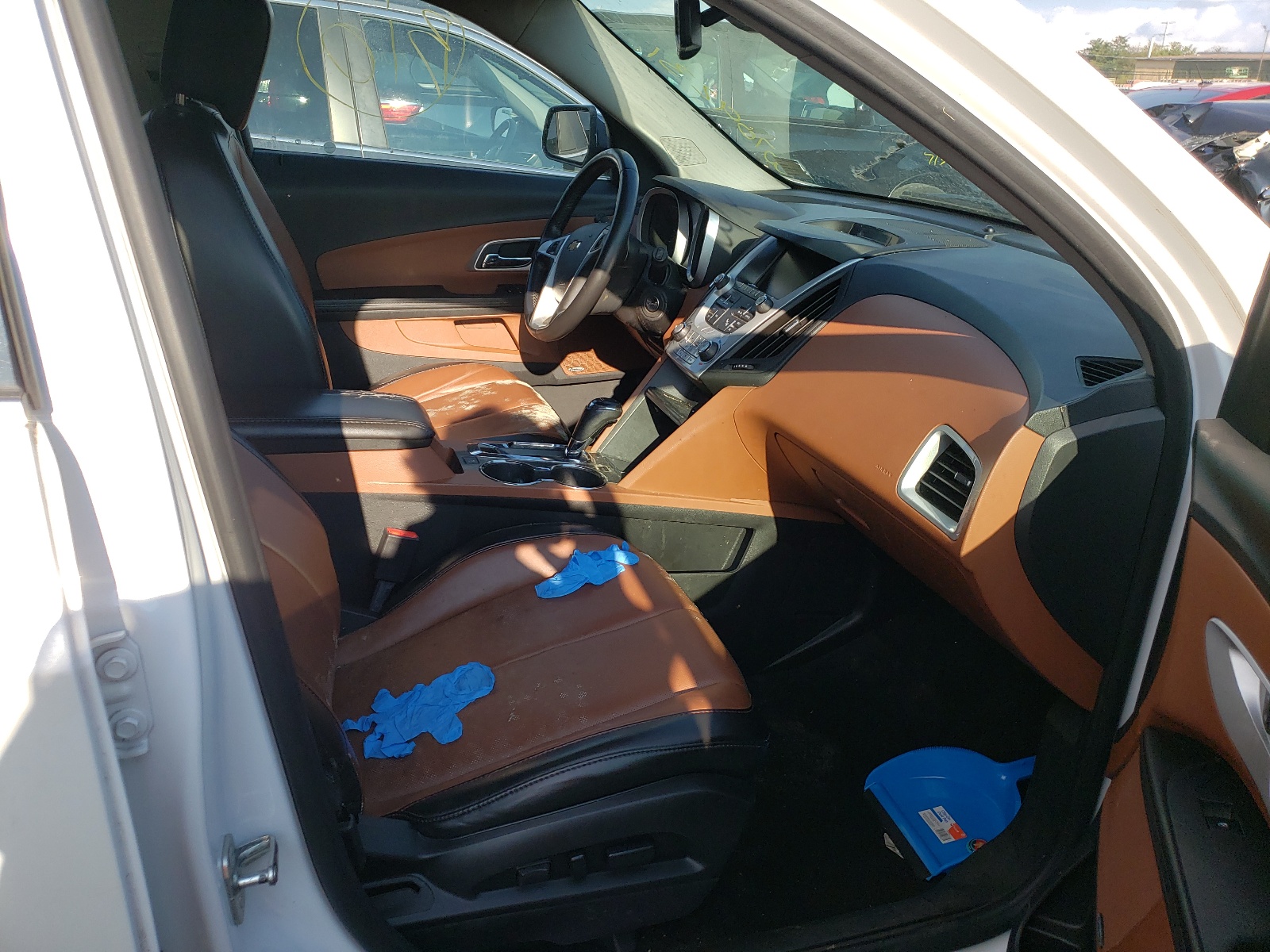 Photo 5 from auction – 2016 CHEVROLET EQUINOX LT with VIN 2GNALDEK2G6143196