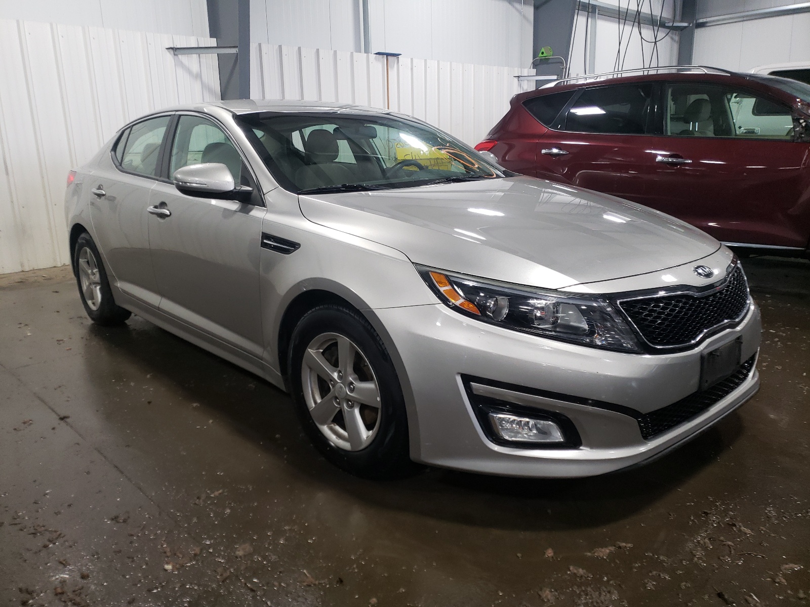 Photo 1 from auction – 2015 KIA OPTIMA LX with VIN 5XXGM4A7XFG483381