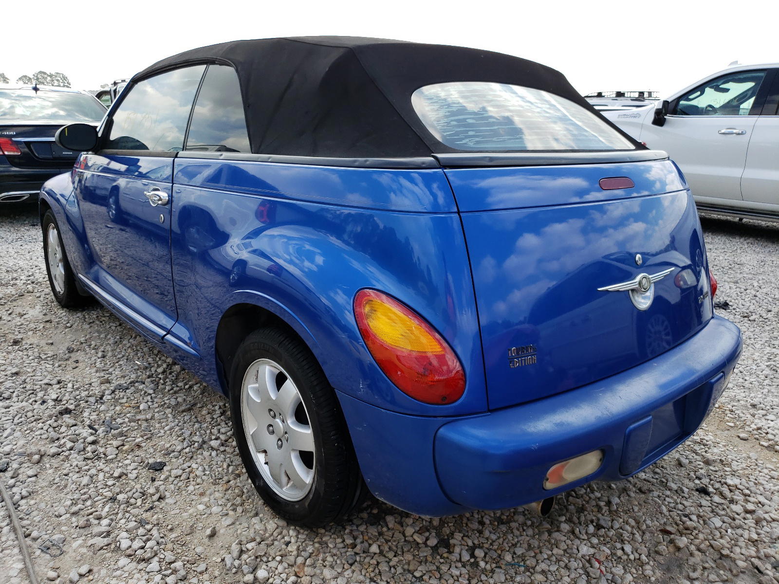 Photo 3 from auction – 2005 CHRYSLER PT CRUISER with VIN 3C3EY55E65T502882