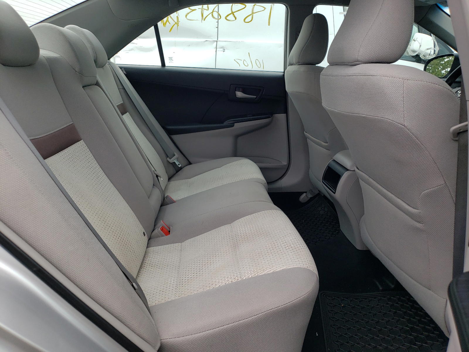Photo 6 from auction – 2012 TOYOTA CAMRY BASE with VIN 4T1BF1FK6CU515244