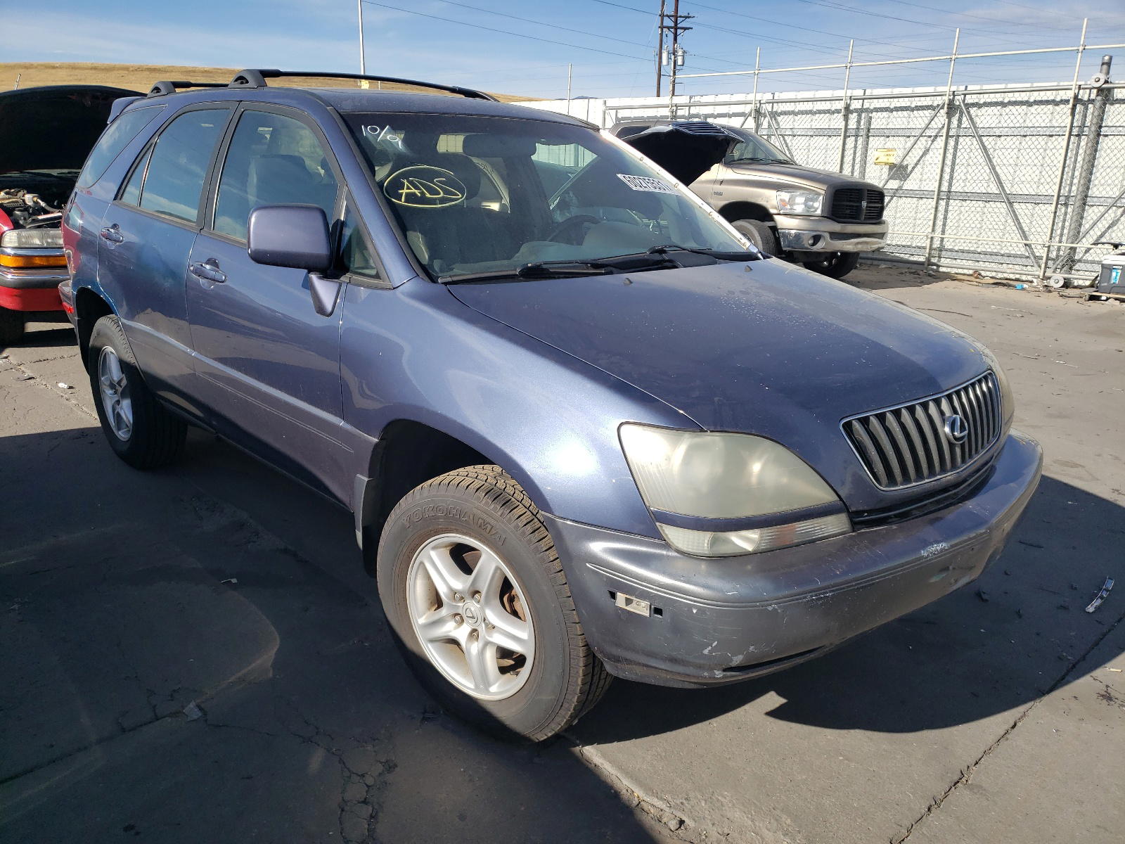 LEXUS RX 300 2000 with VIN JT6HF10U0Y0159498 - Photo from auction