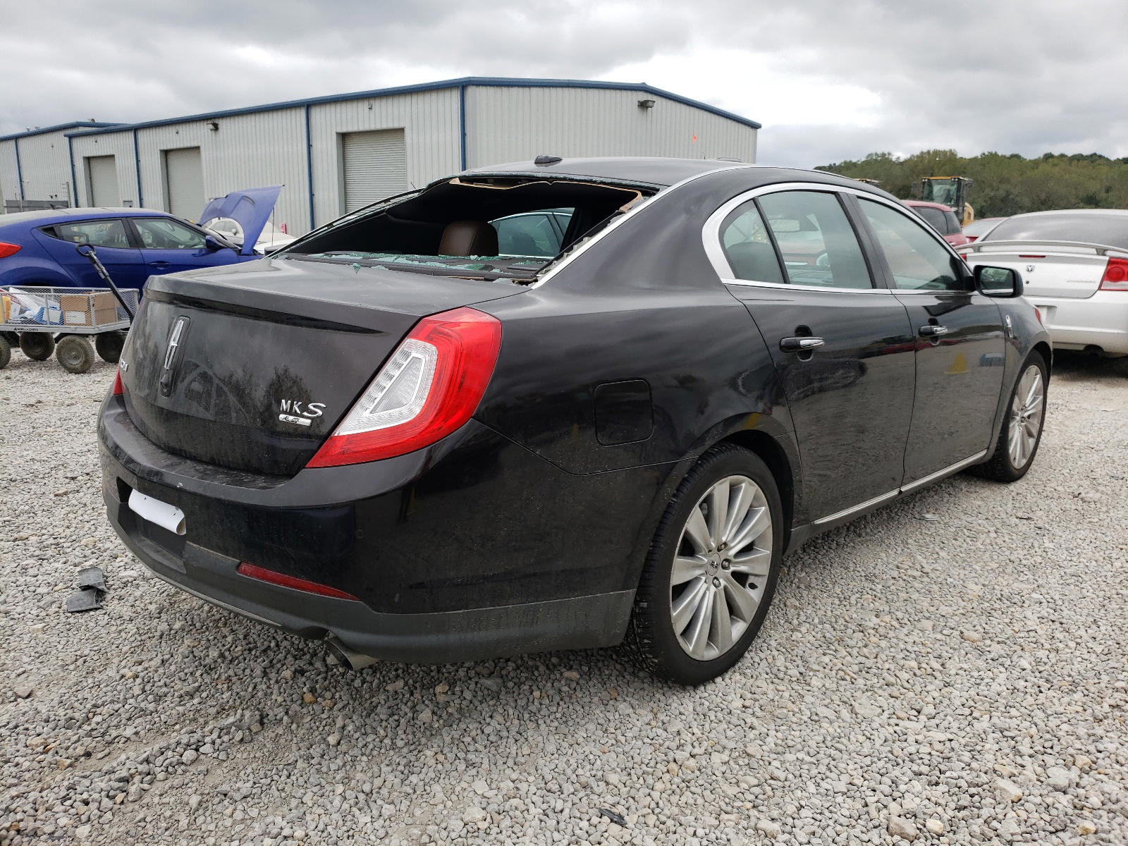 Photo 4 from auction – 2013 LINCOLN MKS with VIN 1LNHL9FT3DG603873