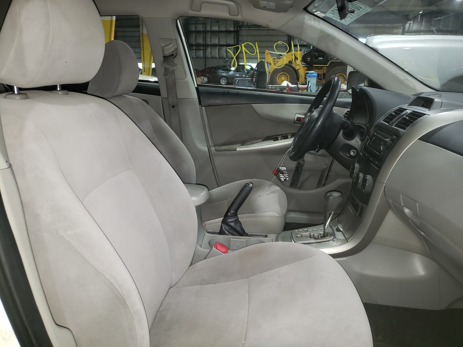 Photo 5 from auction – 2012 TOYOTA COROLLA BA with VIN JTDBU4EE1C9179500