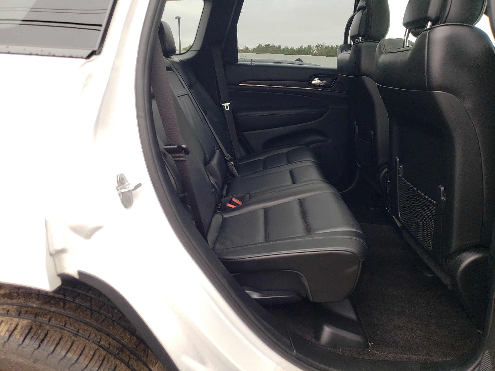 Photo 6 from auction – 2019 JEEP GRAND CHER with VIN 1C4RJFCG7KC595608