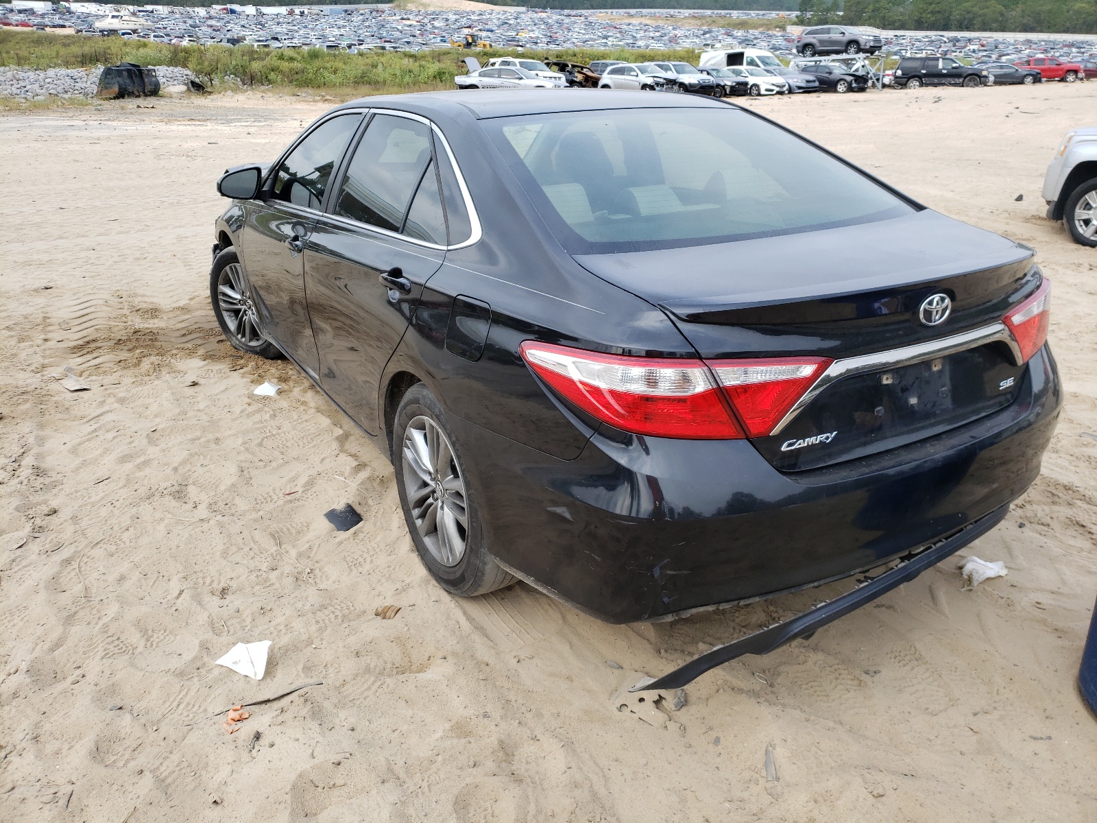 Photo 3 from auction – 2015 TOYOTA CAMRY LE with VIN 4T1BF1FK6FU071271