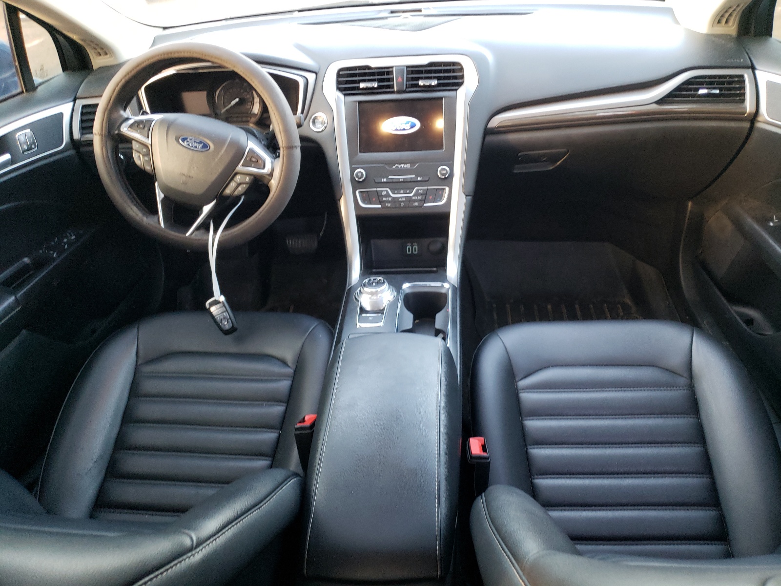 Photo 9 from auction – 2019 FORD FUSION SEL with VIN 3FA6P0CD3KR141965