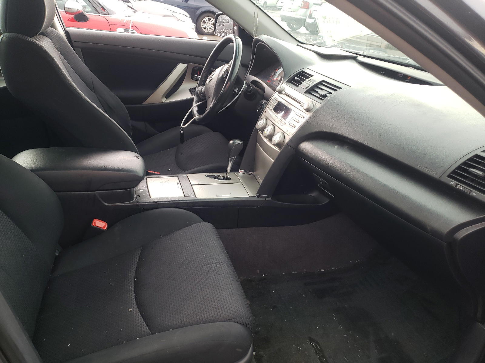Photo 5 from auction – 2011 TOYOTA CAMRY BASE with VIN 4T1BF3EKXBU151275