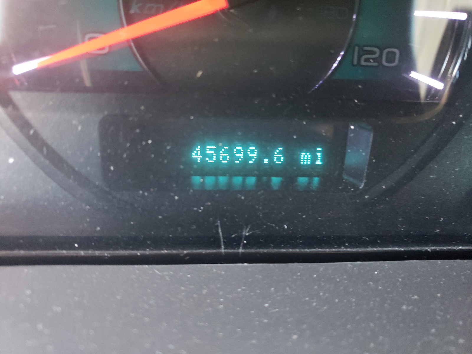Photo 8 from auction – 2011 FORD FUSION SE with VIN 3FAHP0HA5BR139612