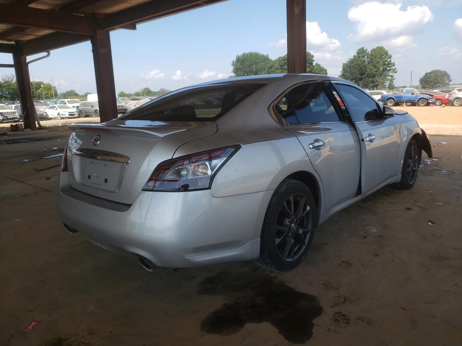 Photo 4 from auction – 2014 NISSAN MAXIMA S with VIN 1N4AA5AP2EC914370